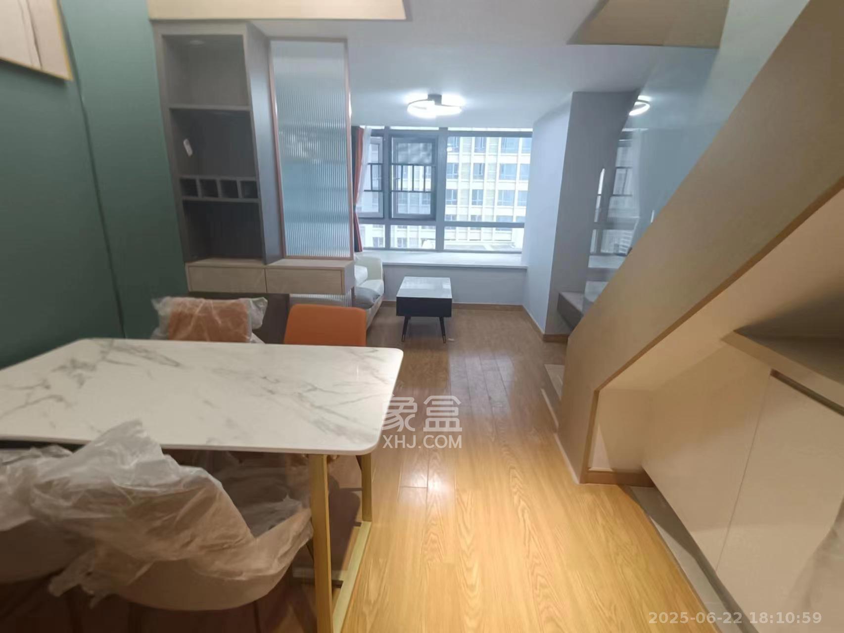 阳光城檀悦 2室1厅1卫 2600.0元/月 阳光城檀悦 2室1厅1卫 2600.0元/月室内图