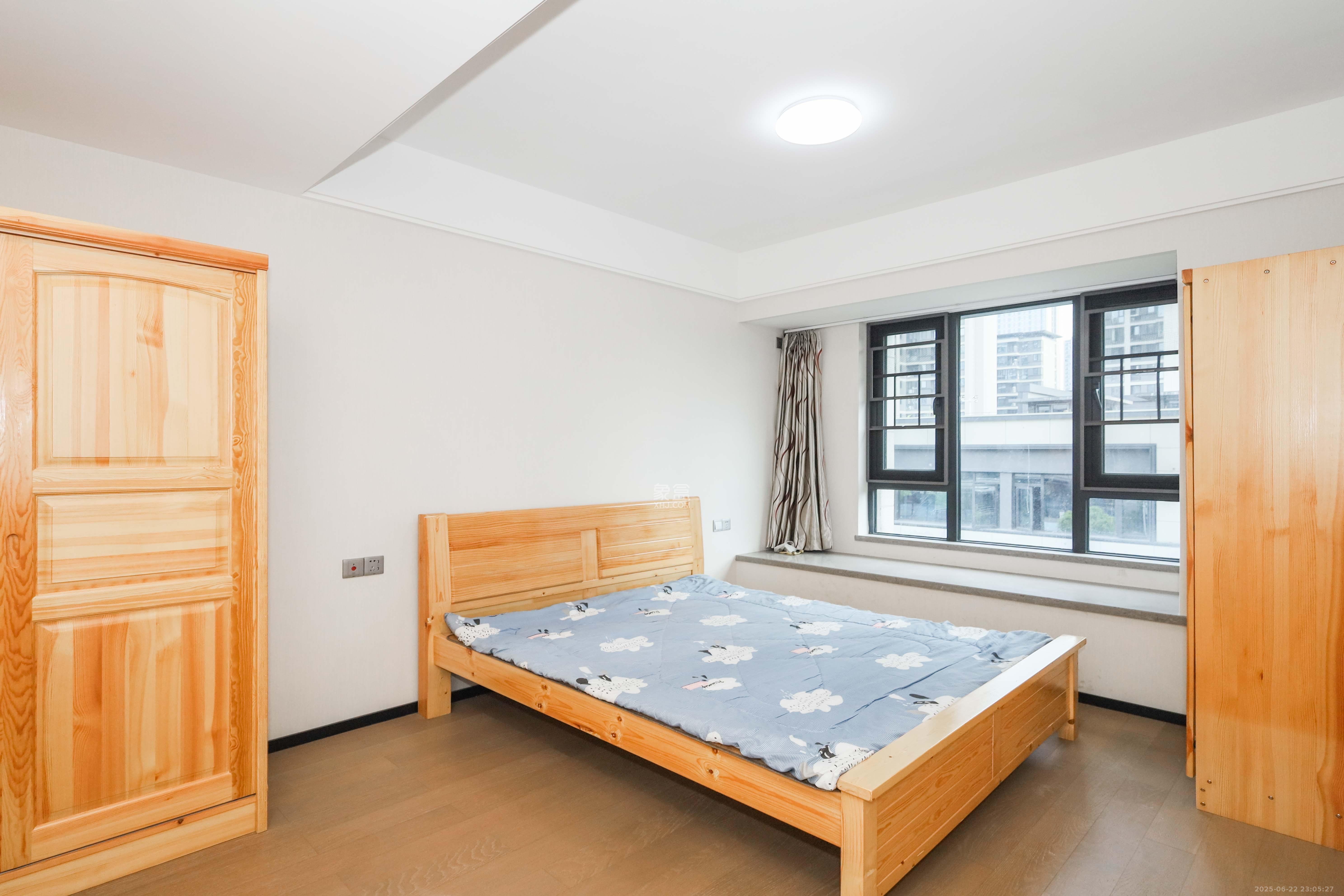 中海麓山境北区 4室2厅2卫 3000.0元/月 中海麓山境北区 4室2厅2卫 3000.0元/月室内图