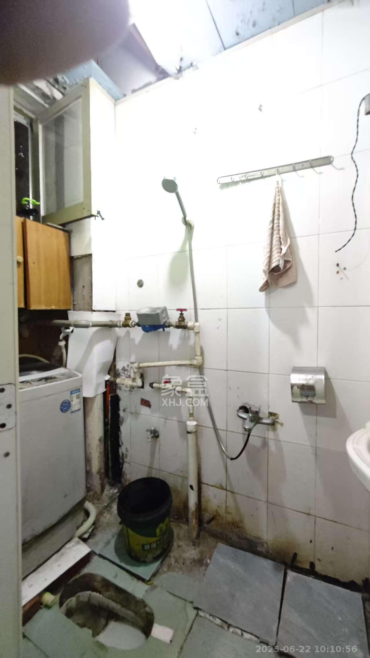 吉景小区 2室1厅1卫 1200.0元/月 吉景小区 2室1厅1卫 1200.0元/月室内图