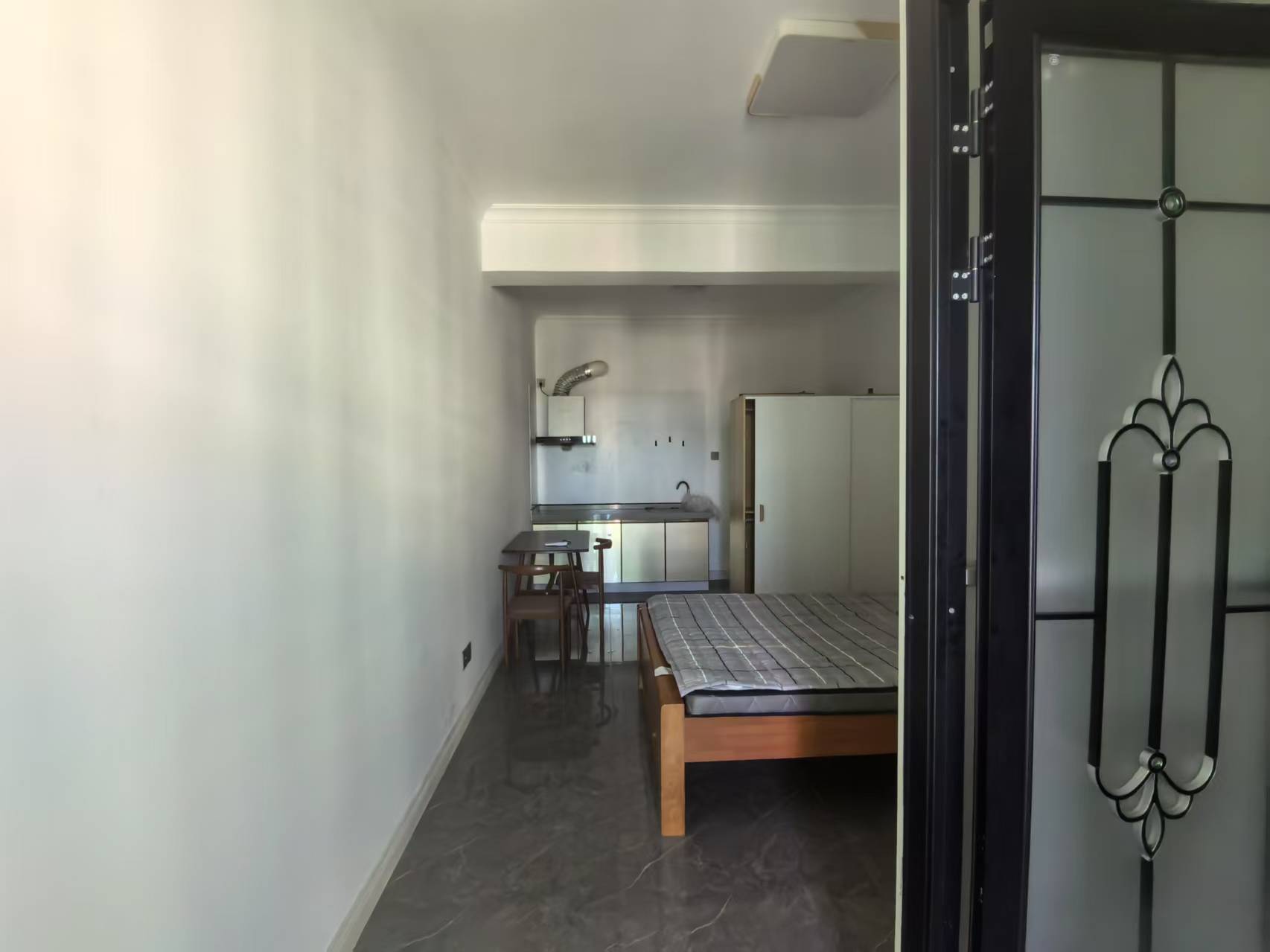 阳光巴洛克广场 1室0厅0卫 1300.0元/月 阳光巴洛克广场 1室0厅0卫 1300.0元/月室内图