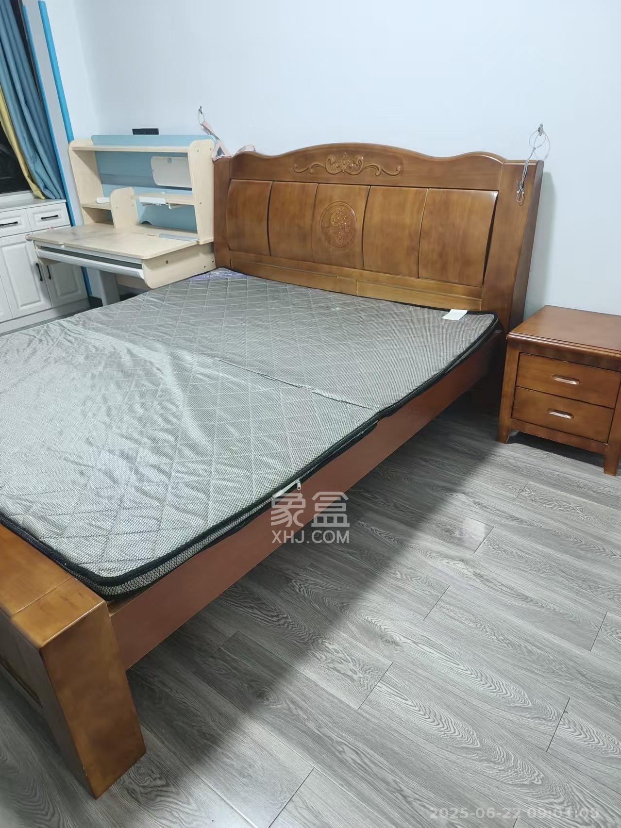 紫晶城  3室2厅2卫    1600.0元/月室内图