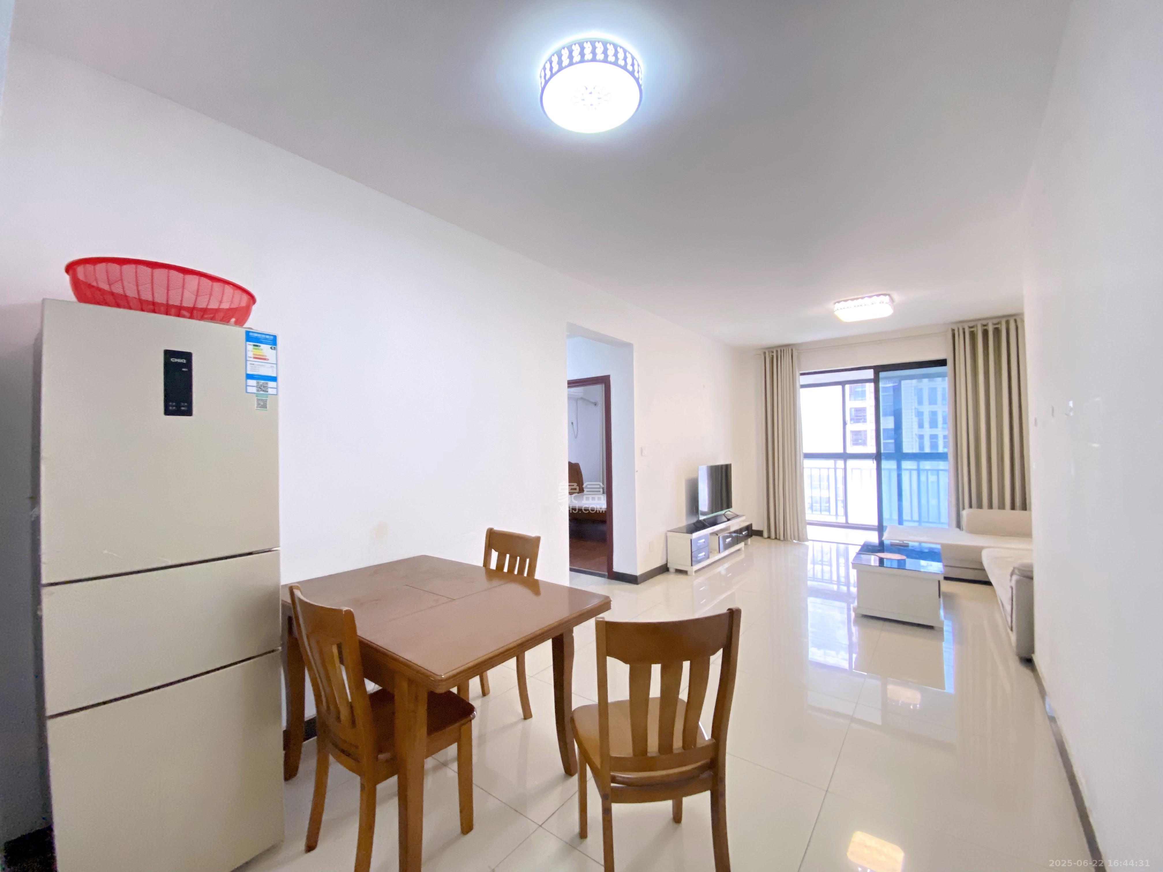 君康家园(梅溪湖七喜街)  3室2厅2卫    3200.0元/月 君康家园(梅溪湖七喜街)  3室2厅2卫    3200.0元/月室内图