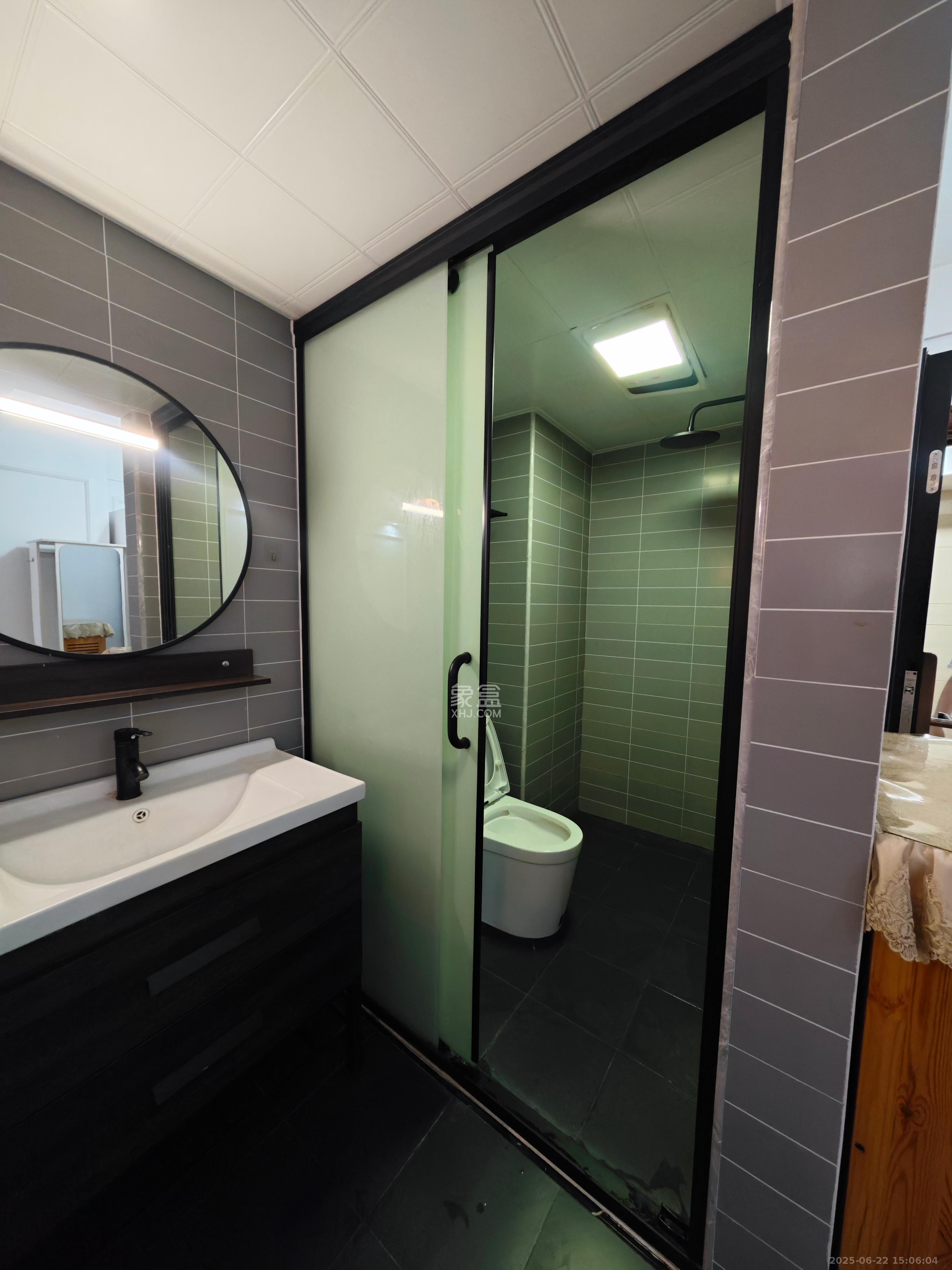 东友星座 1室0厅0卫 1800.0元/月 东友星座 1室0厅0卫 1800.0元/月室内图