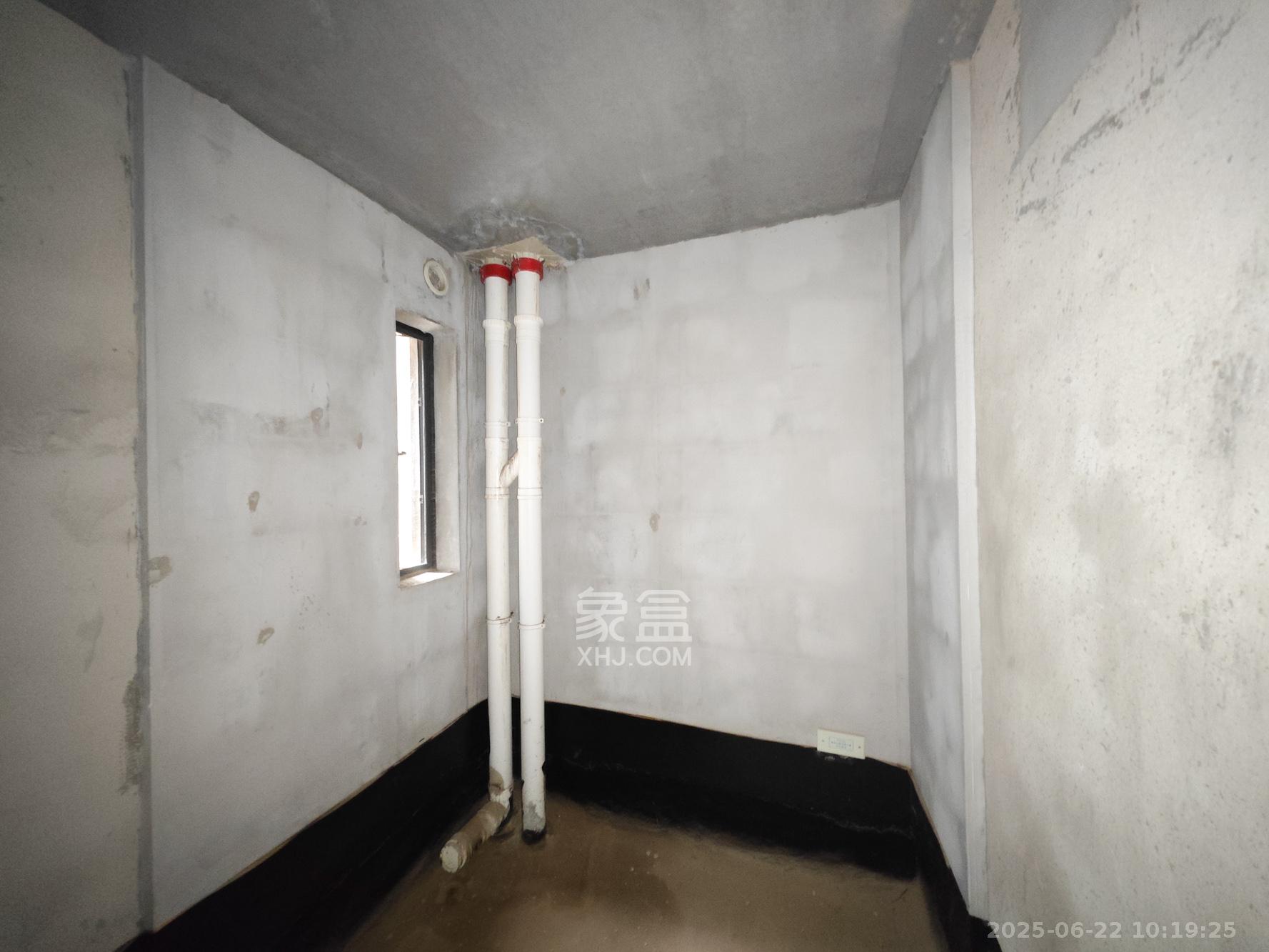 中建嘉和城  3室2厅2卫    85.0万 中建嘉和城  3室2厅2卫    85.0万其他