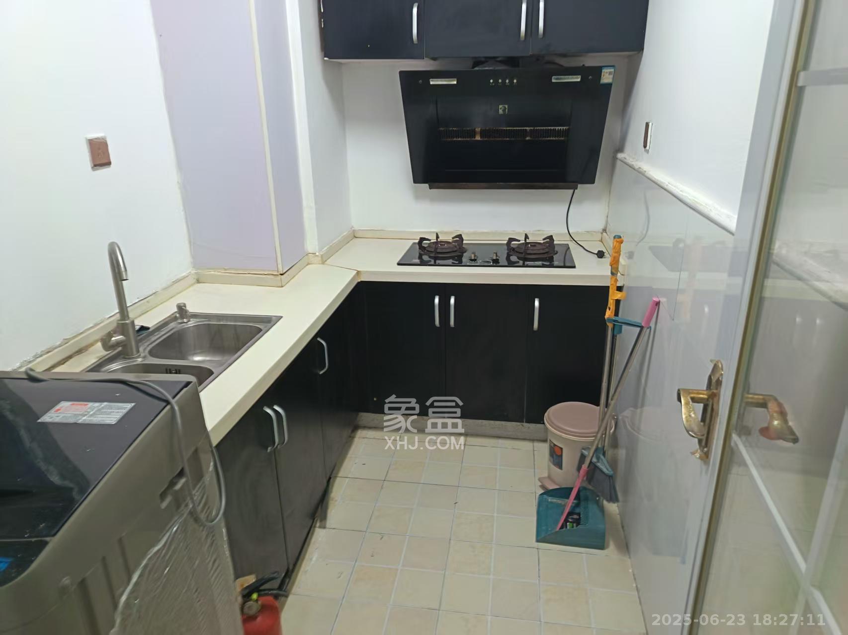 景塘家园 4室1厅1卫 2200.0元/月 景塘家园 4室1厅1卫 2200.0元/月室内图