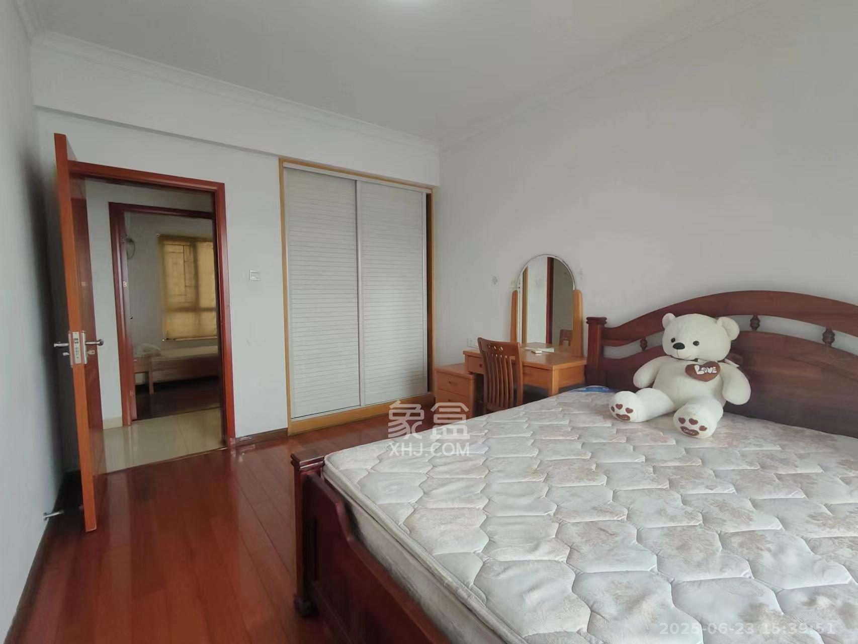 南枫时光  3室2厅1卫   2900.00元/月室内图