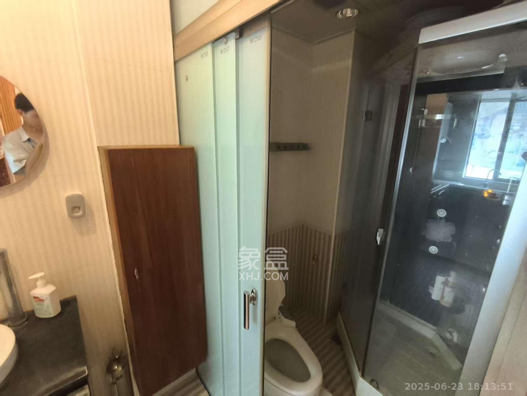 满庭芳小区  1室1厅1卫   1880.00元/月室内图