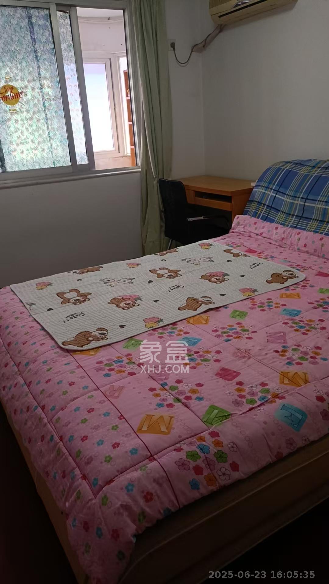 阳光花园  2室2厅1卫   1400.00元/月室内图