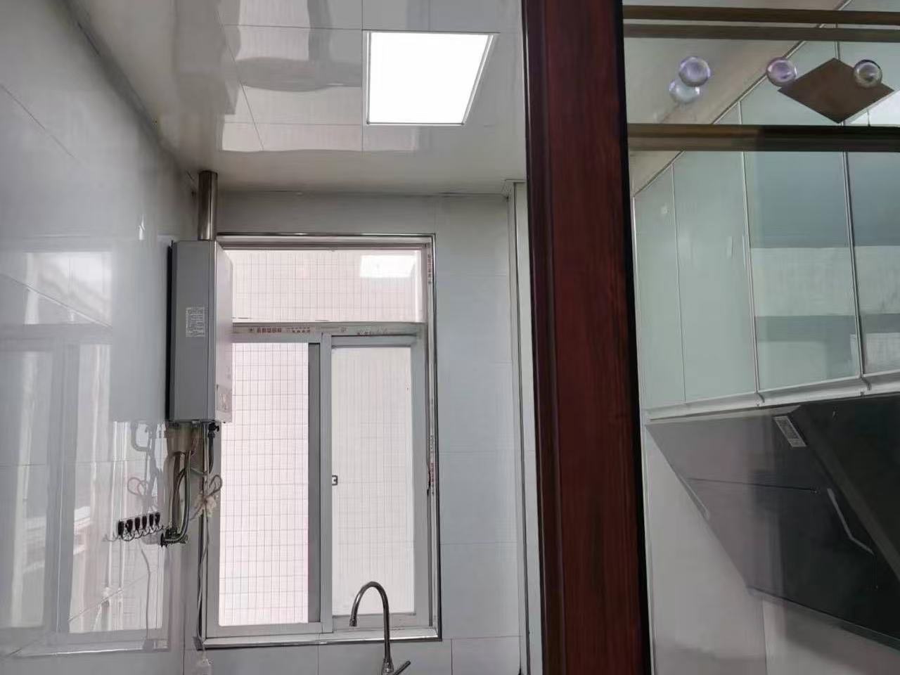 御笔华章  2室2厅1卫   1800.00元/月户型图