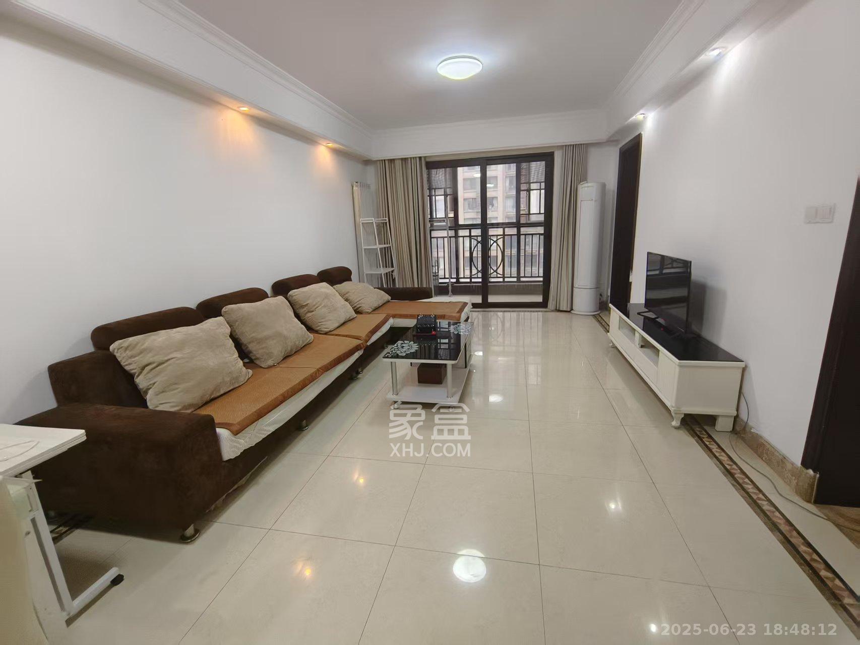 中海国际一期 3室2厅1卫 1900.0元/月 中海国际一期 3室2厅1卫 1900.0元/月室内图