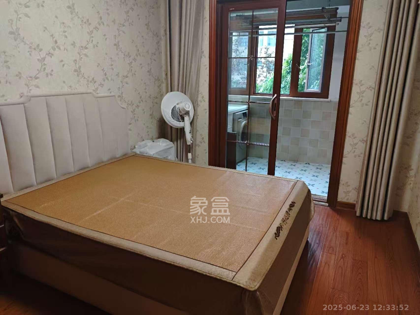 中交中央公园D2区  4室2厅2卫    4500.0元/月 中交中央公园D2区  4室2厅2卫    4500.0元/月室内图