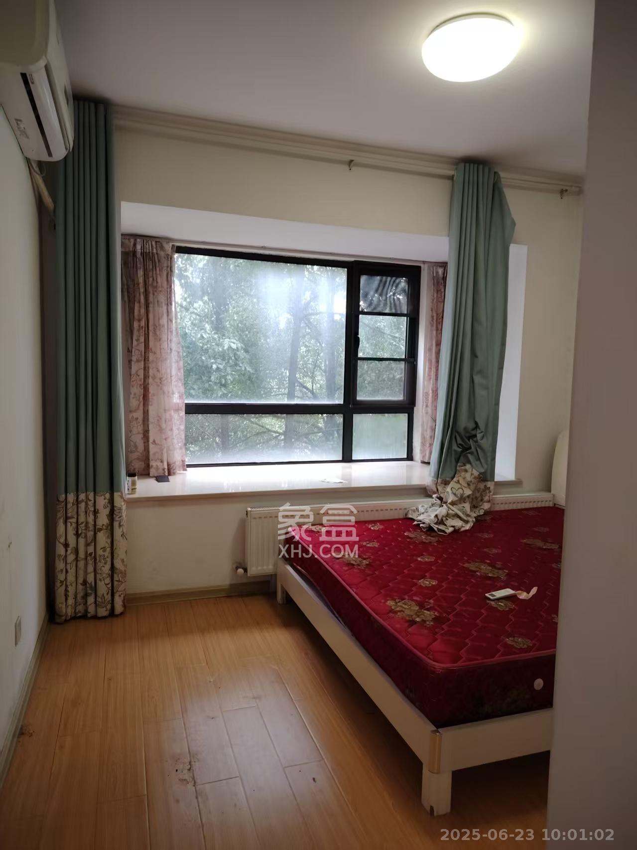 中建芙蓉嘉苑  3室2厅1卫    2400.0元/月 中建芙蓉嘉苑  3室2厅1卫    2400.0元/月室内图