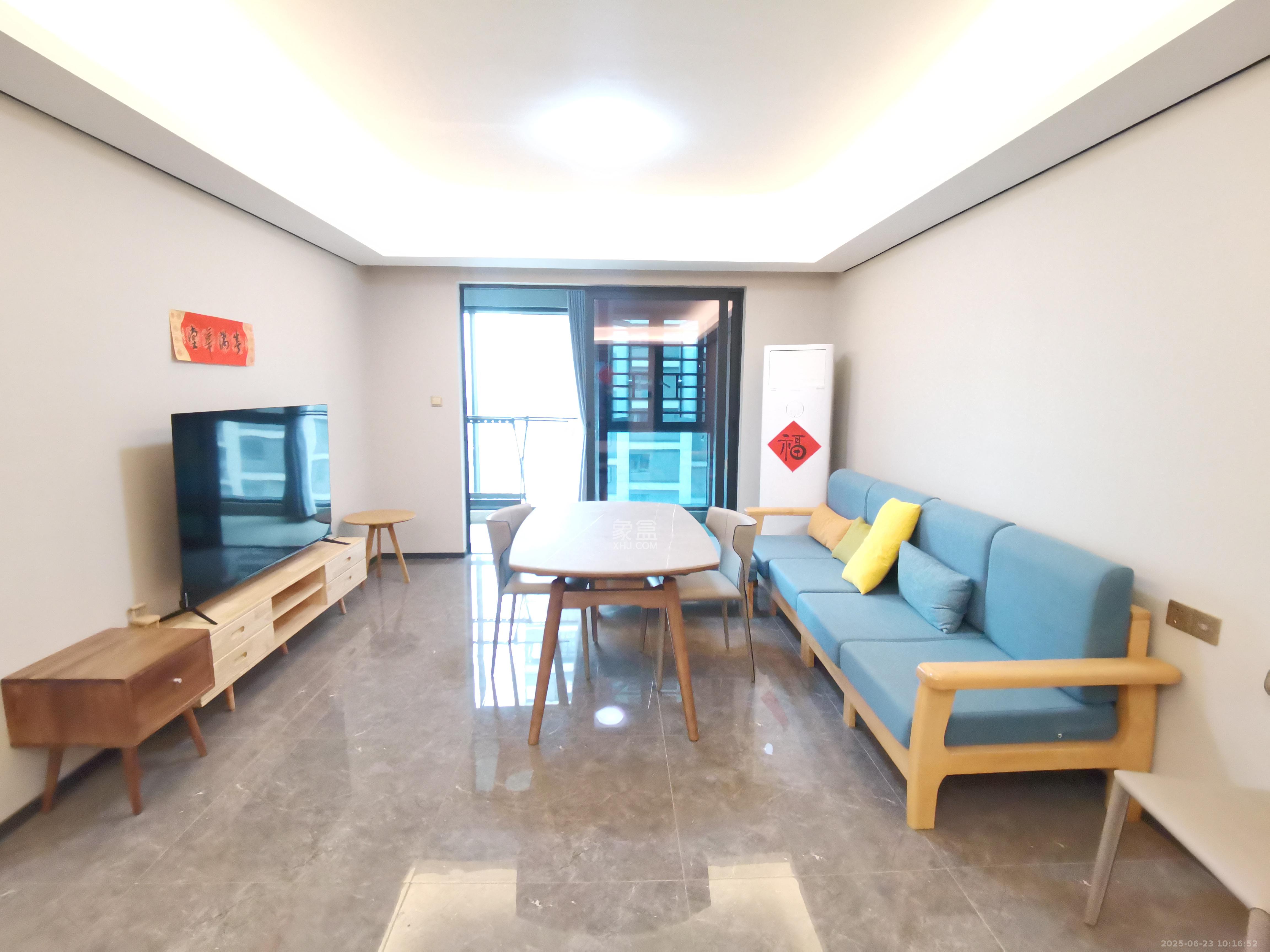 中海阅麓山二期 3室2厅2卫 3800.0元/月 中海阅麓山二期 3室2厅2卫 3800.0元/月户型图