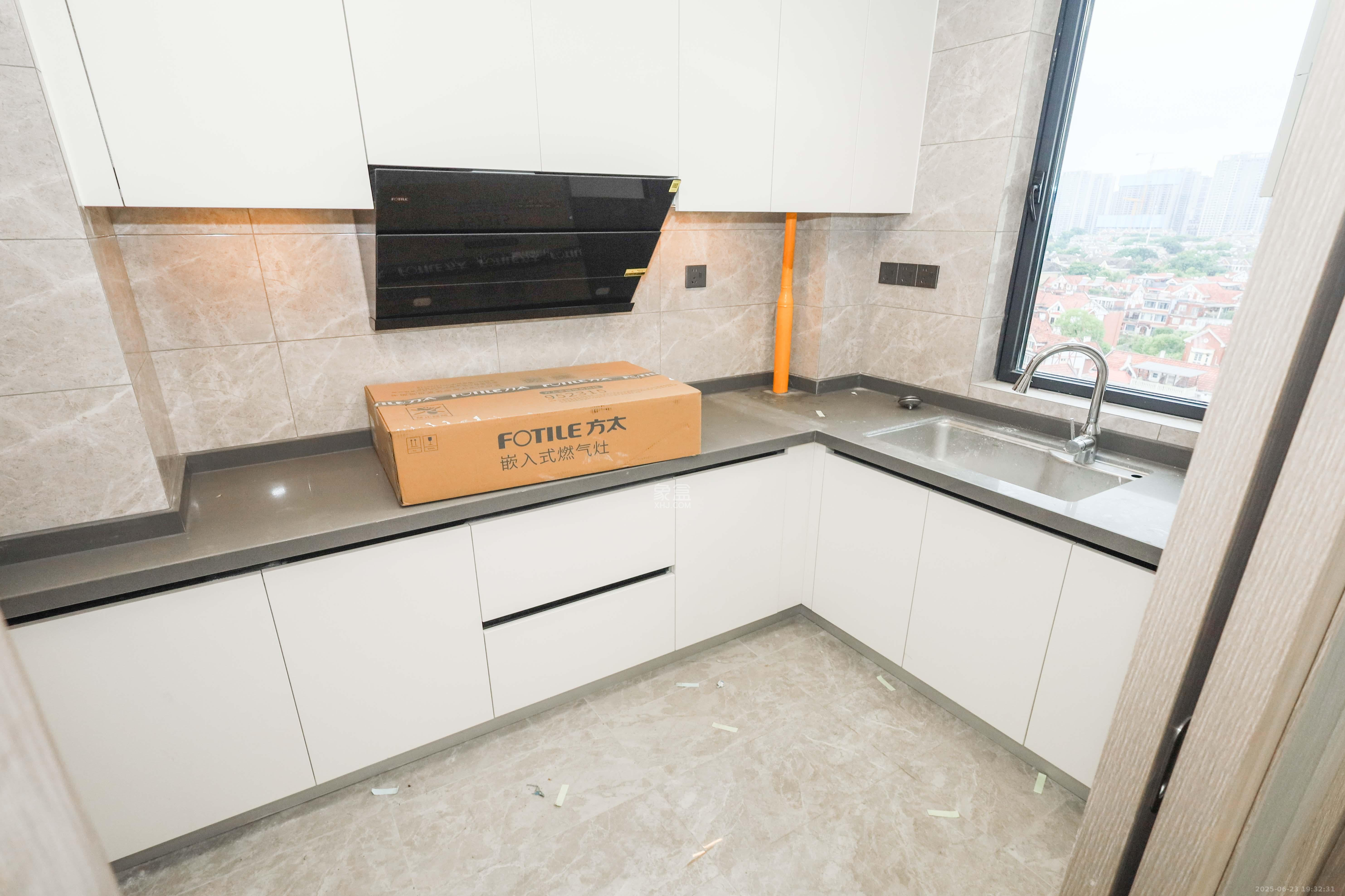 旭辉铂宸府 4室2厅2卫 149.9万 旭辉铂宸府 4室2厅2卫 149.9万厨房