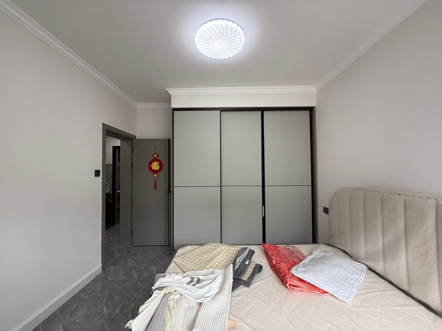 东宸江山里 3室2厅1卫 65.8万 东宸江山里 3室2厅1卫 65.8万客厅