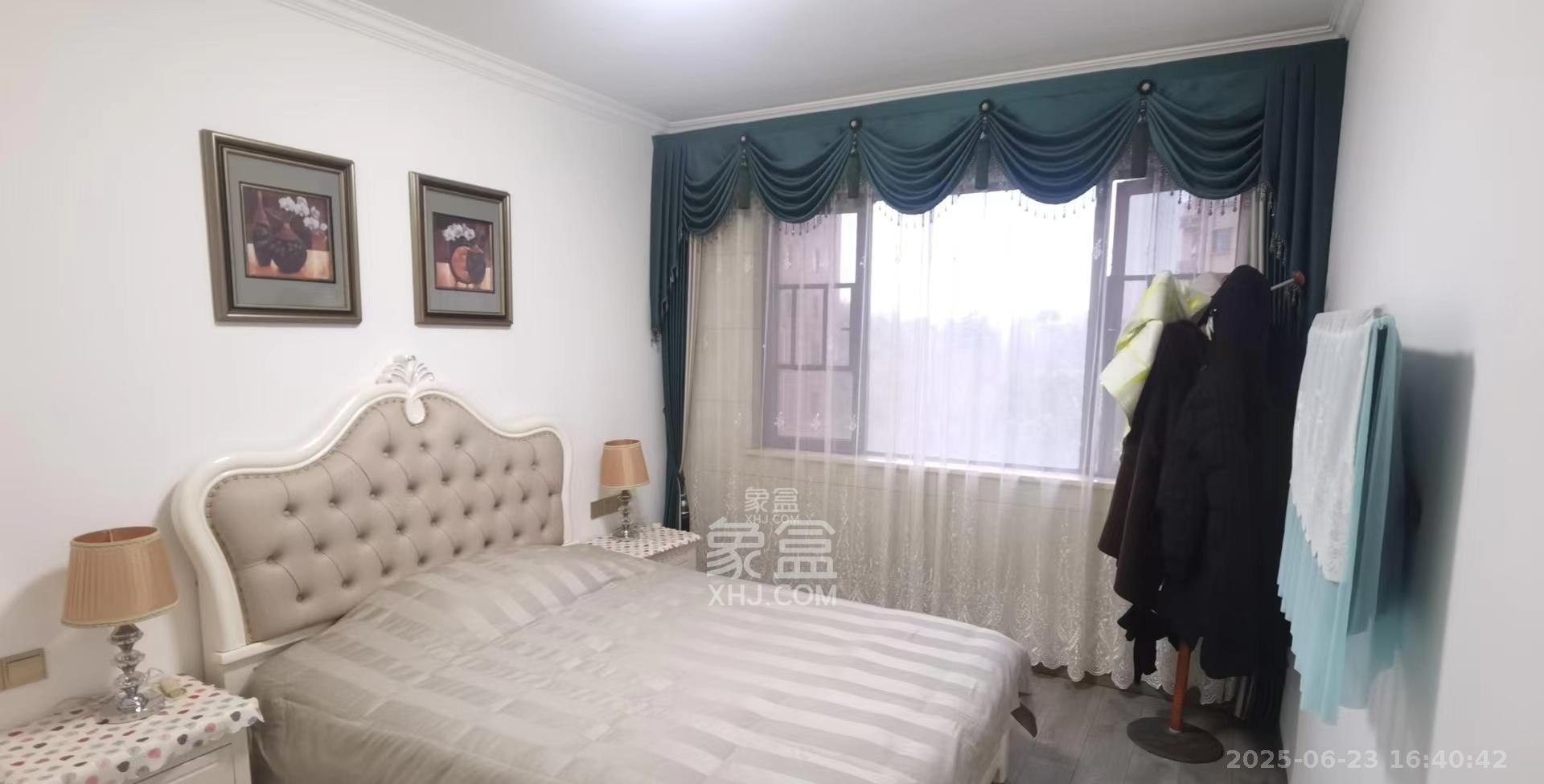 塞纳公馆  3室2厅1卫   2500.00元/月室内图