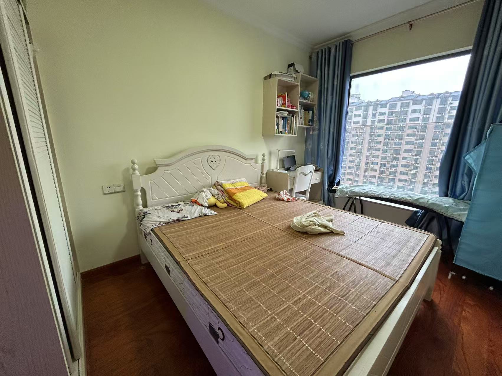 栗雨香堤 3室2厅2卫 58.8万 栗雨香堤 3室2厅2卫 58.8万室内图