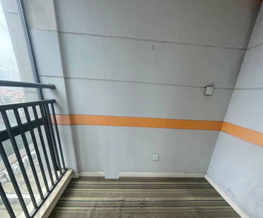 流金岁月-华晨国际  2室2厅1卫    49.8万 流金岁月-华晨国际  2室2厅1卫    49.8万室内图