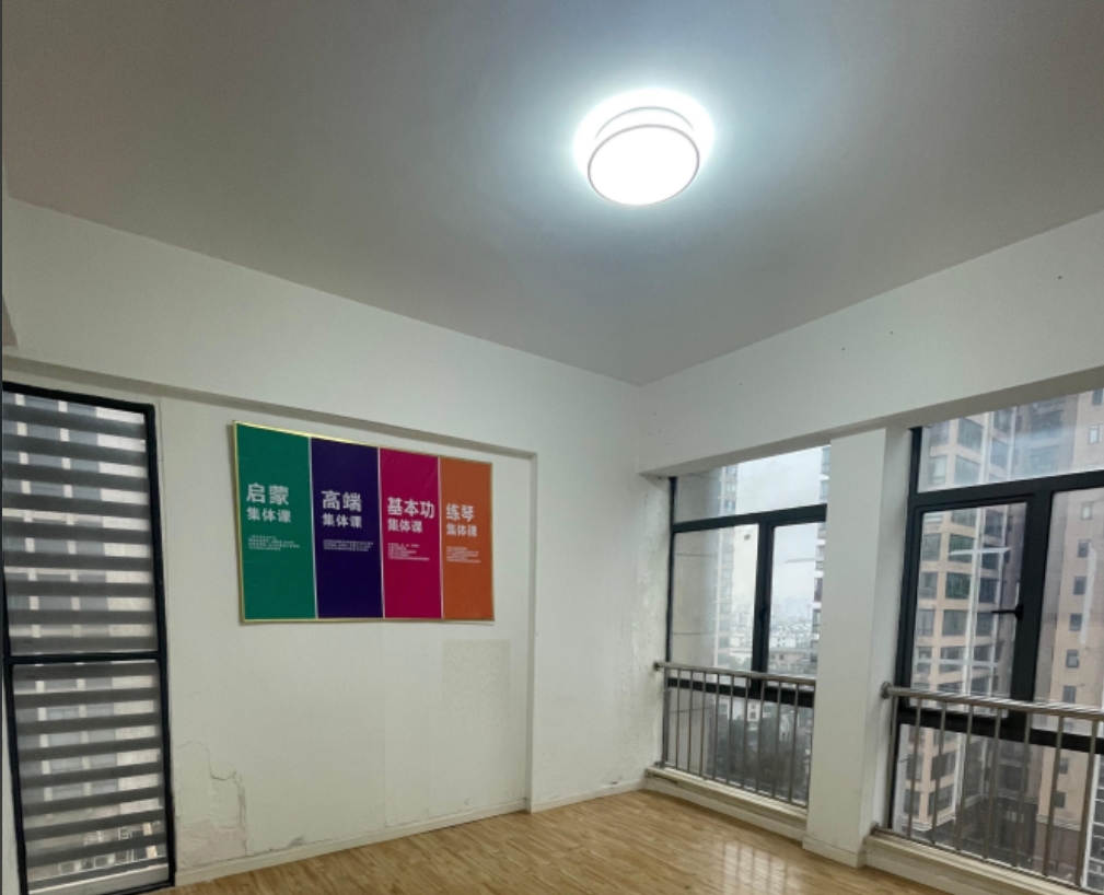 流金岁月-华晨国际  2室2厅1卫    49.8万 流金岁月-华晨国际  2室2厅1卫    49.8万室内图