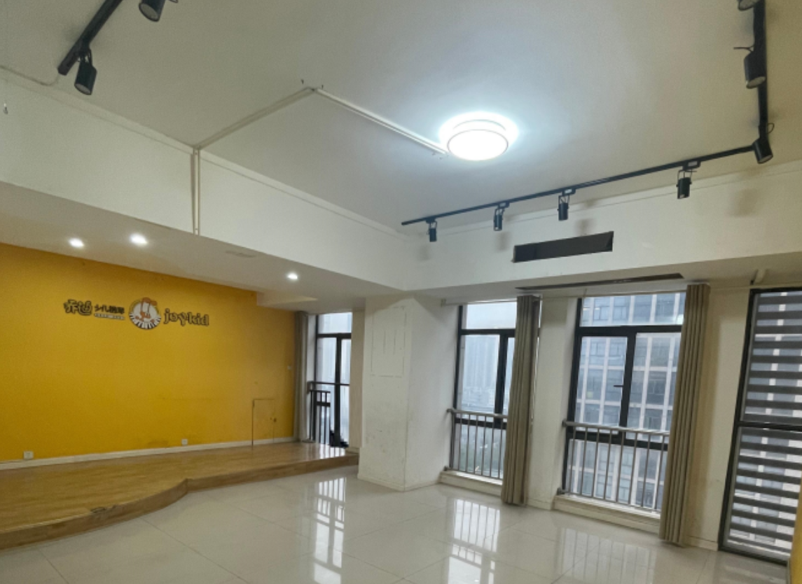 流金岁月-华晨国际  2室2厅1卫    49.8万 流金岁月-华晨国际  2室2厅1卫    49.8万室内图