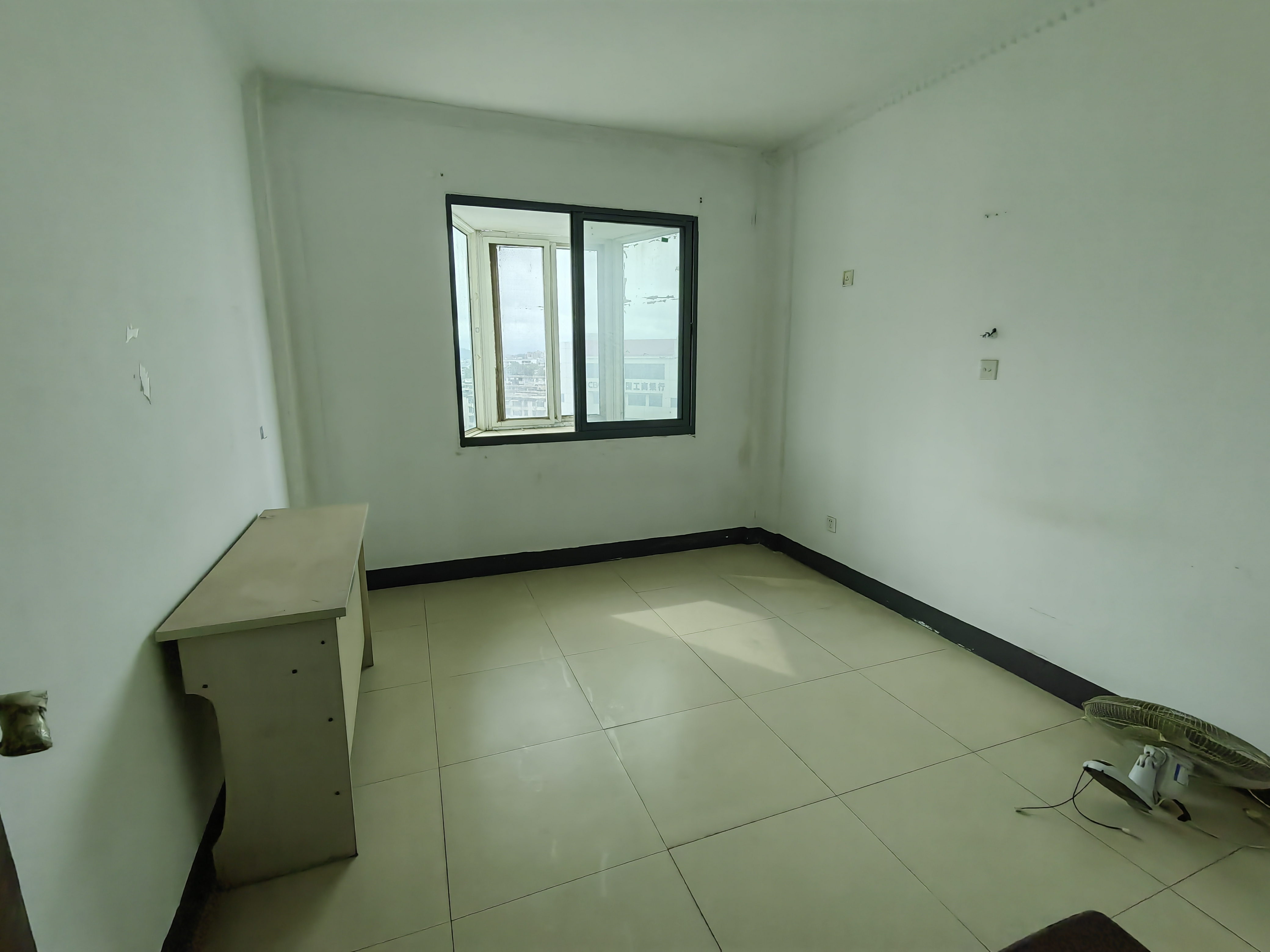 湘竹楼 3室2厅1卫 32.8万 湘竹楼 3室2厅1卫 32.8万室内图