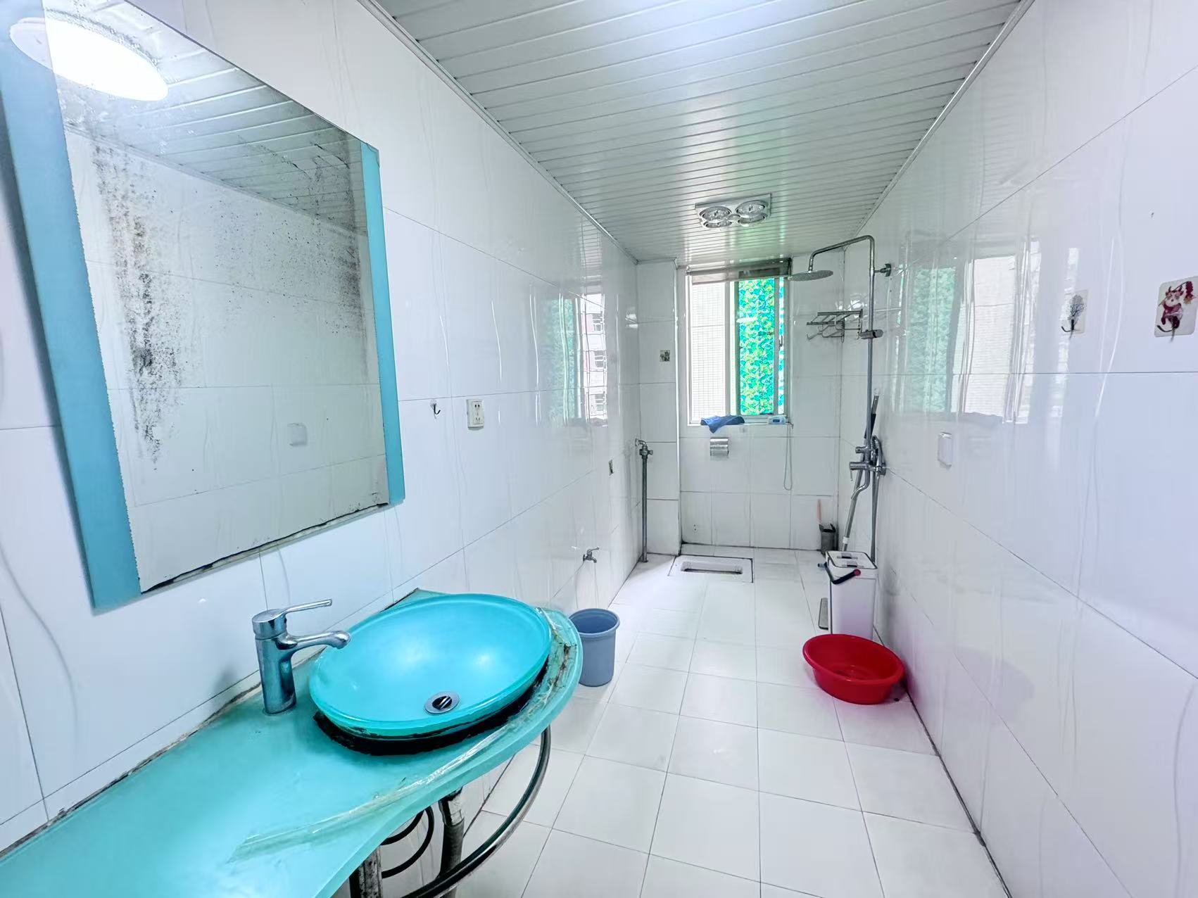 四季花园  3室2厅2卫    47.0万 四季花园  3室2厅2卫    47.0万室内图