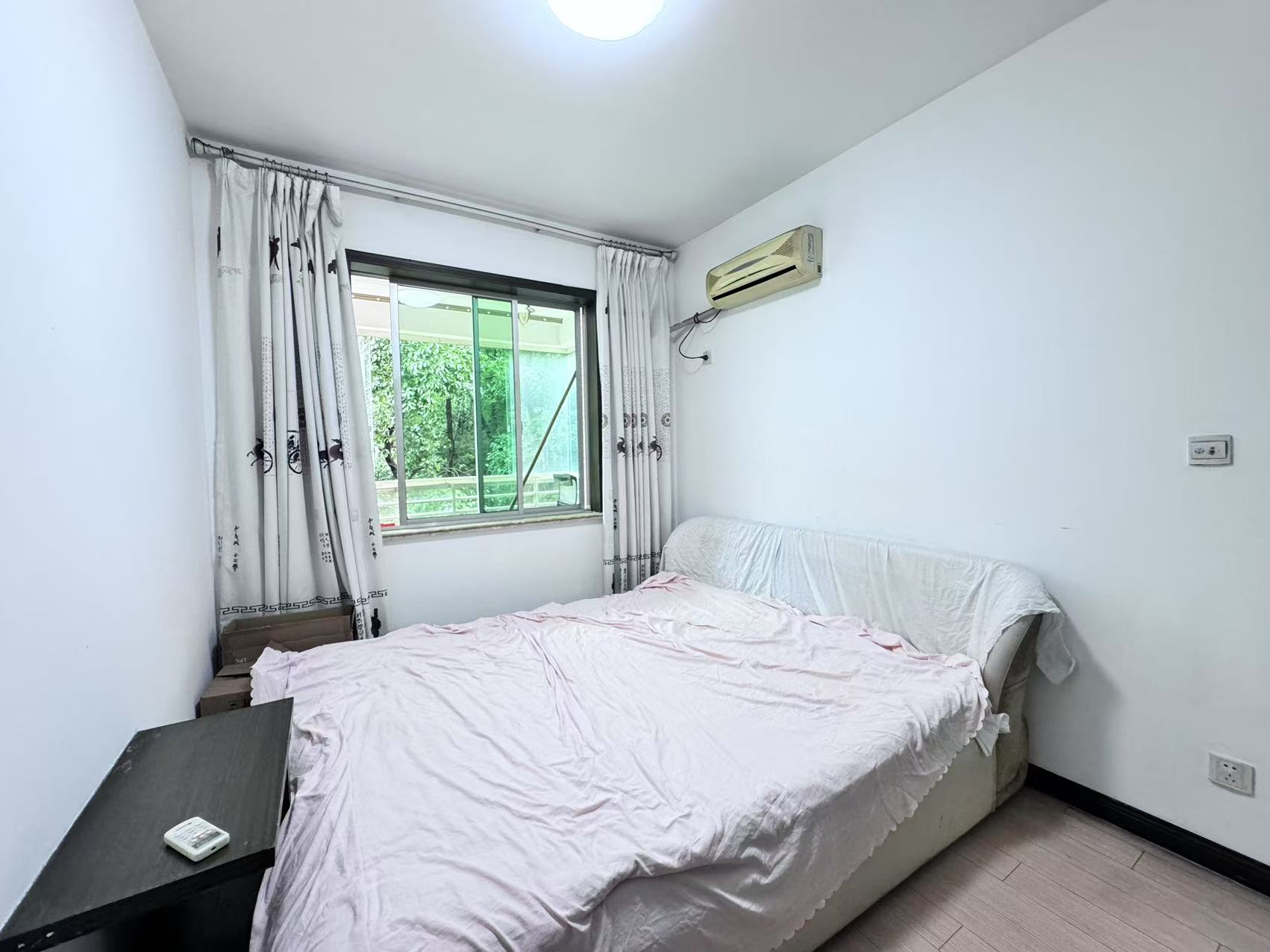 四季花园  3室2厅2卫    47.0万 四季花园  3室2厅2卫    47.0万室内图