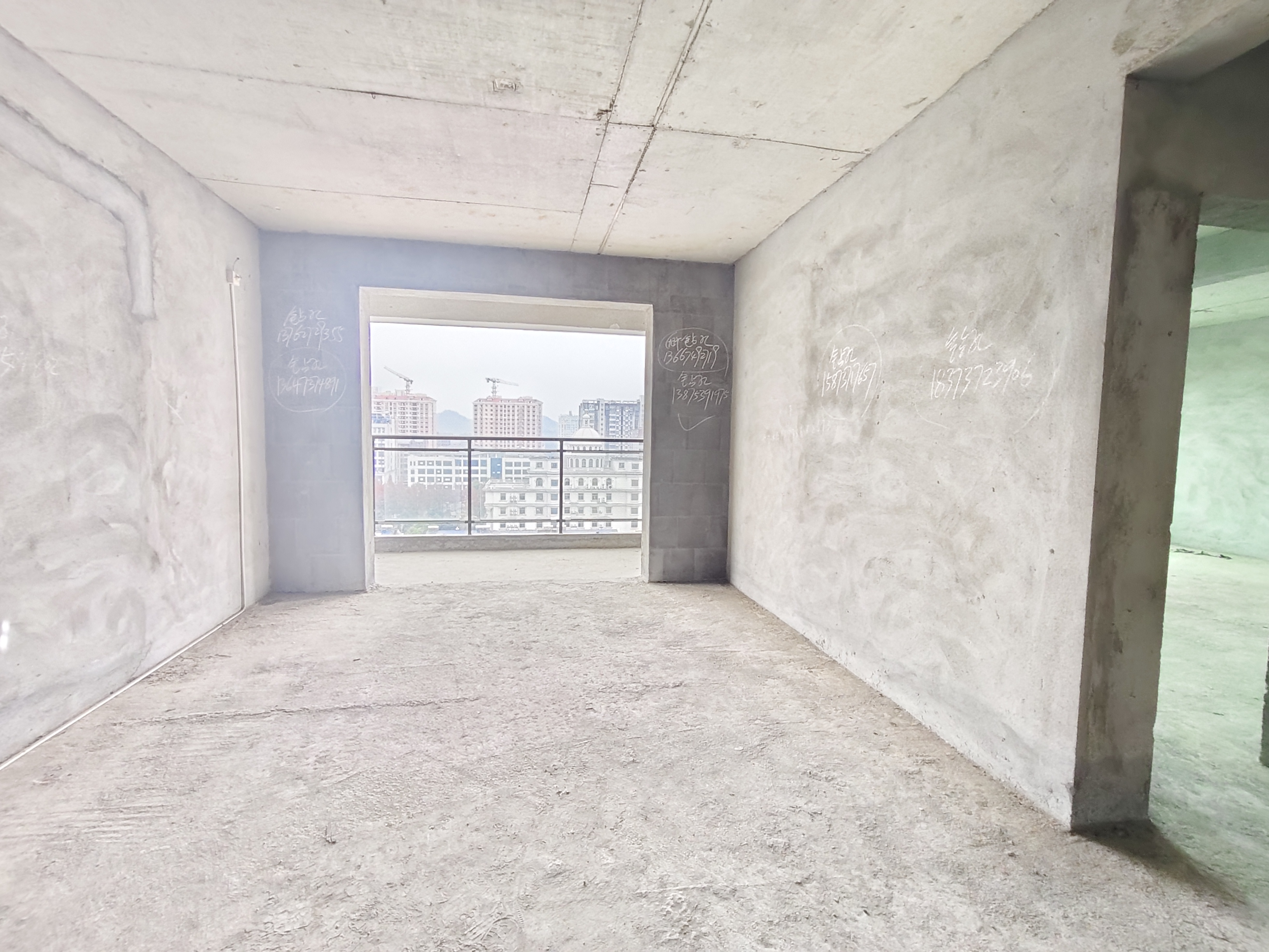 国色天香 3室2厅1卫 43.8万 国色天香 3室2厅1卫 43.8万室内图