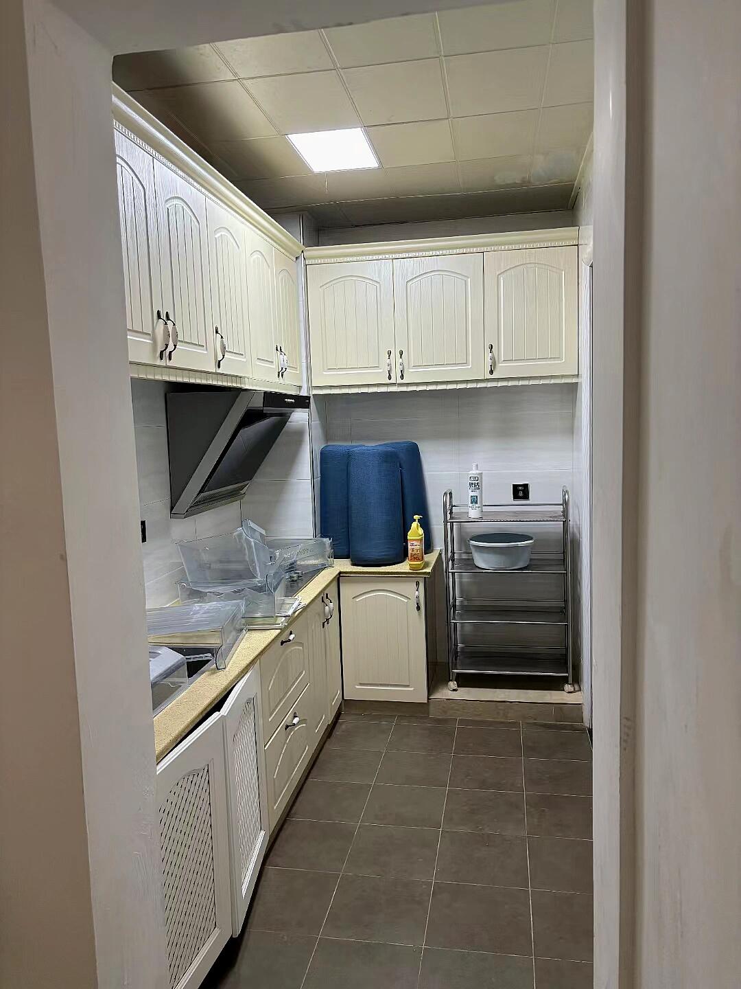 景明佳园 2室1厅1卫 1500.0元/月 景明佳园 2室1厅1卫 1500.0元/月室内图