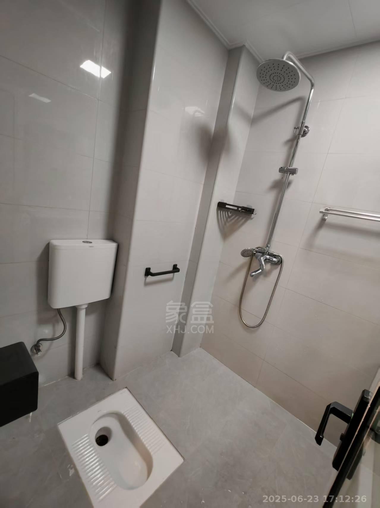 中泰财富湘江 1室0厅0卫 1600.0元/月 中泰财富湘江 1室0厅0卫 1600.0元/月室内图