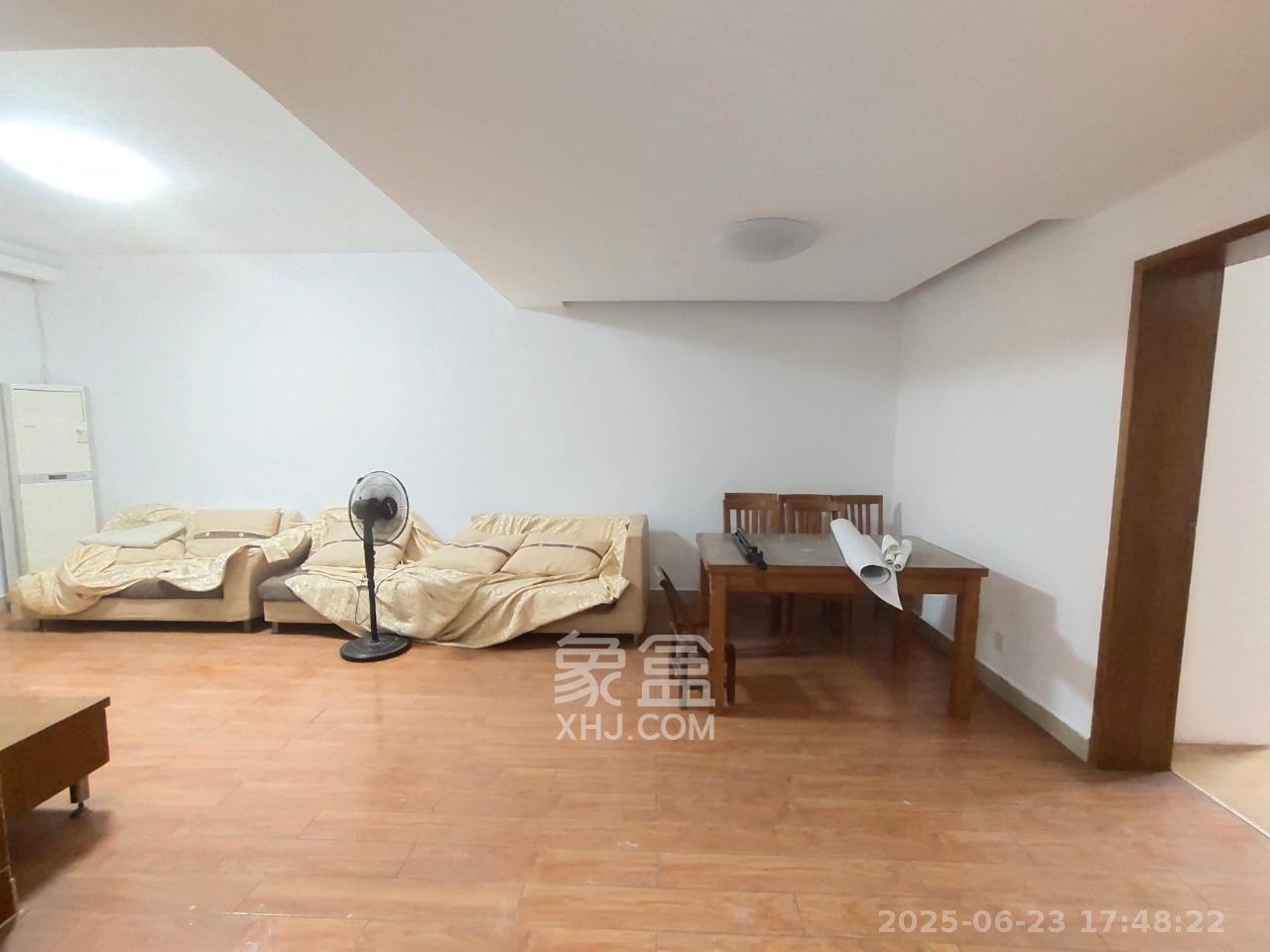 都江新城（都江新苑）  2室1厅1卫   1800.00元/月室内图
