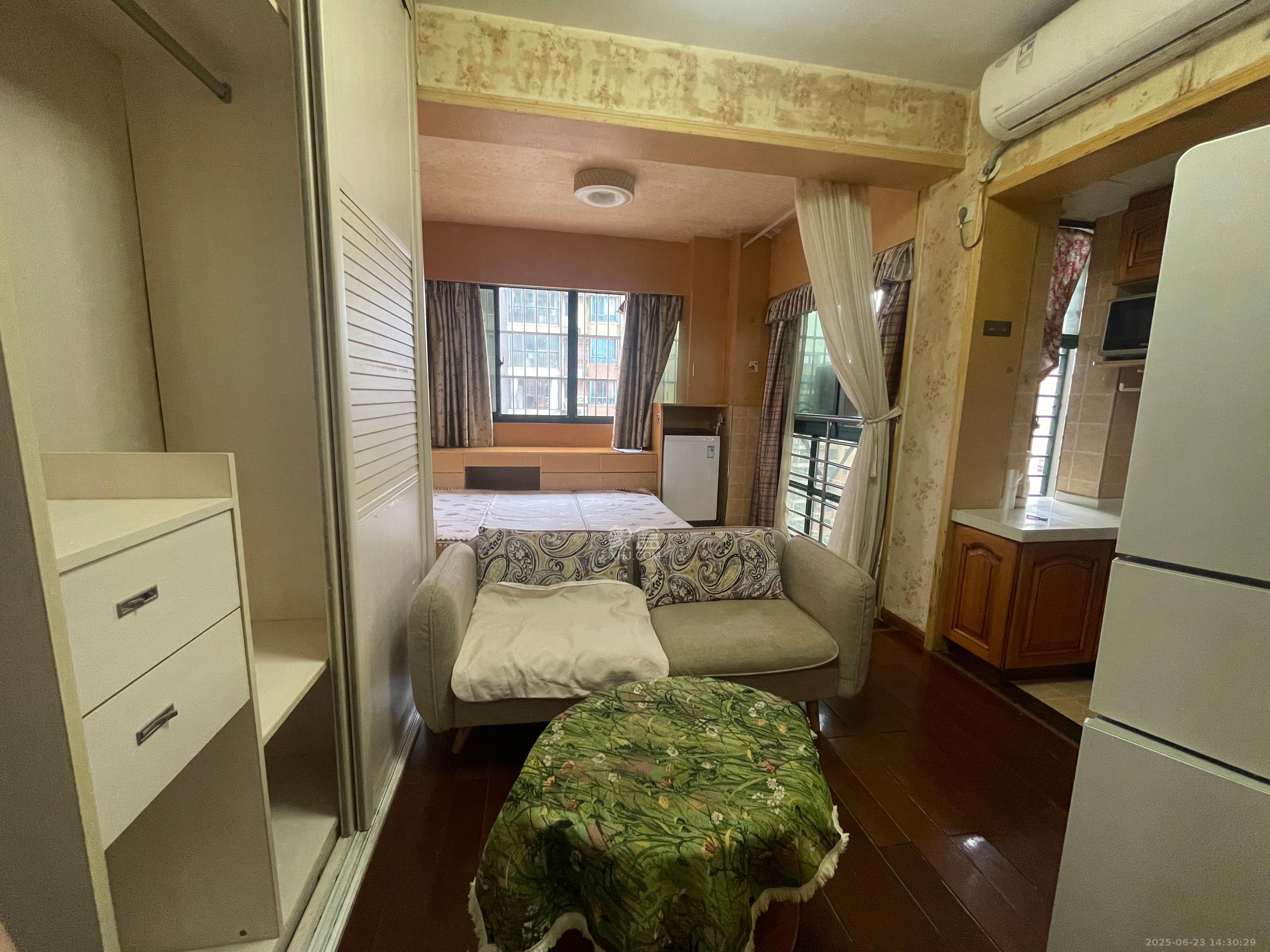 才子佳苑一期/二期  1室1厅1卫    1500.0元/月 才子佳苑一期/二期  1室1厅1卫    1500.0元/月室内图