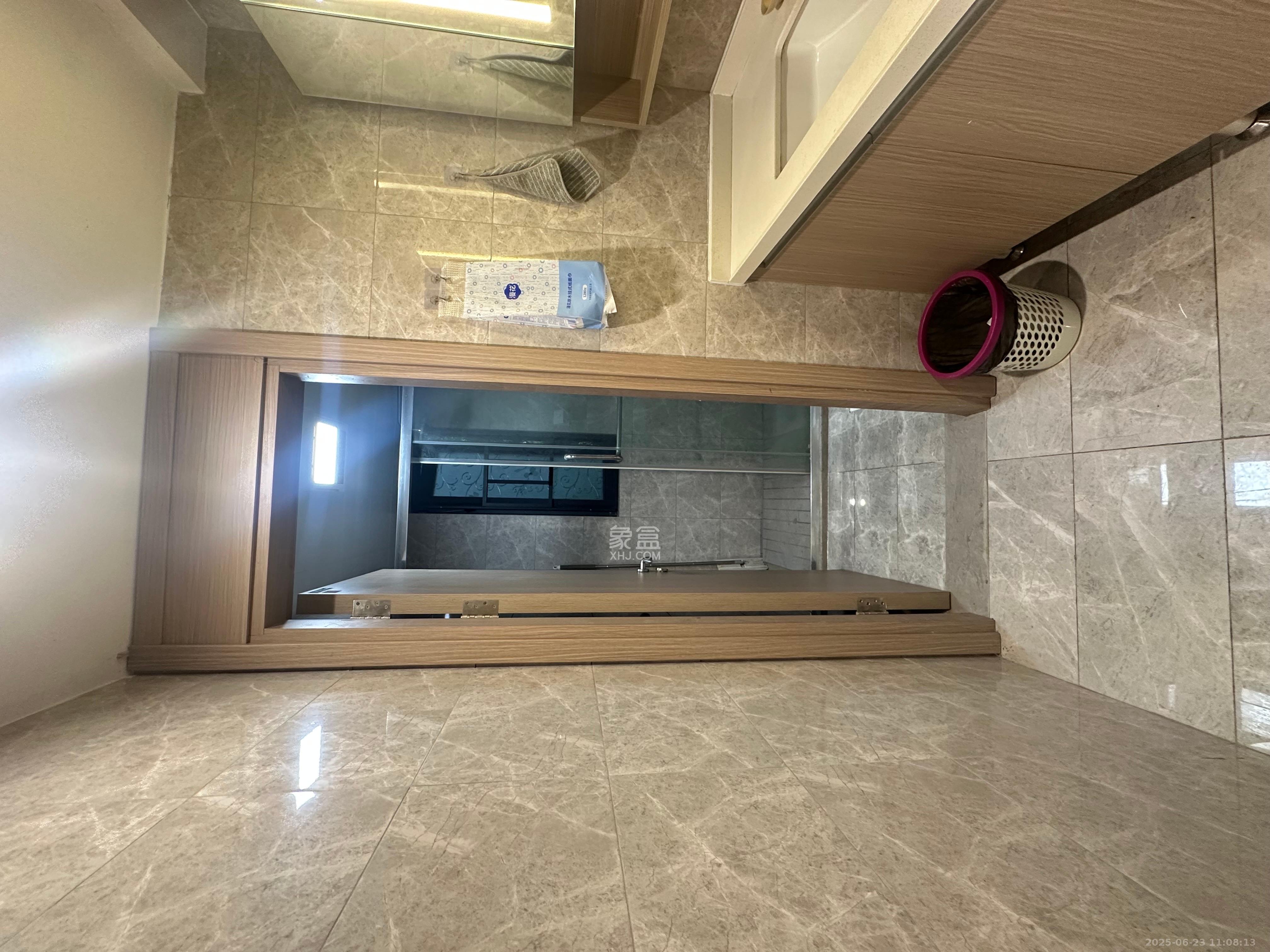 旭辉雨花郡  4室2厅3卫   5000.00元/月室内图