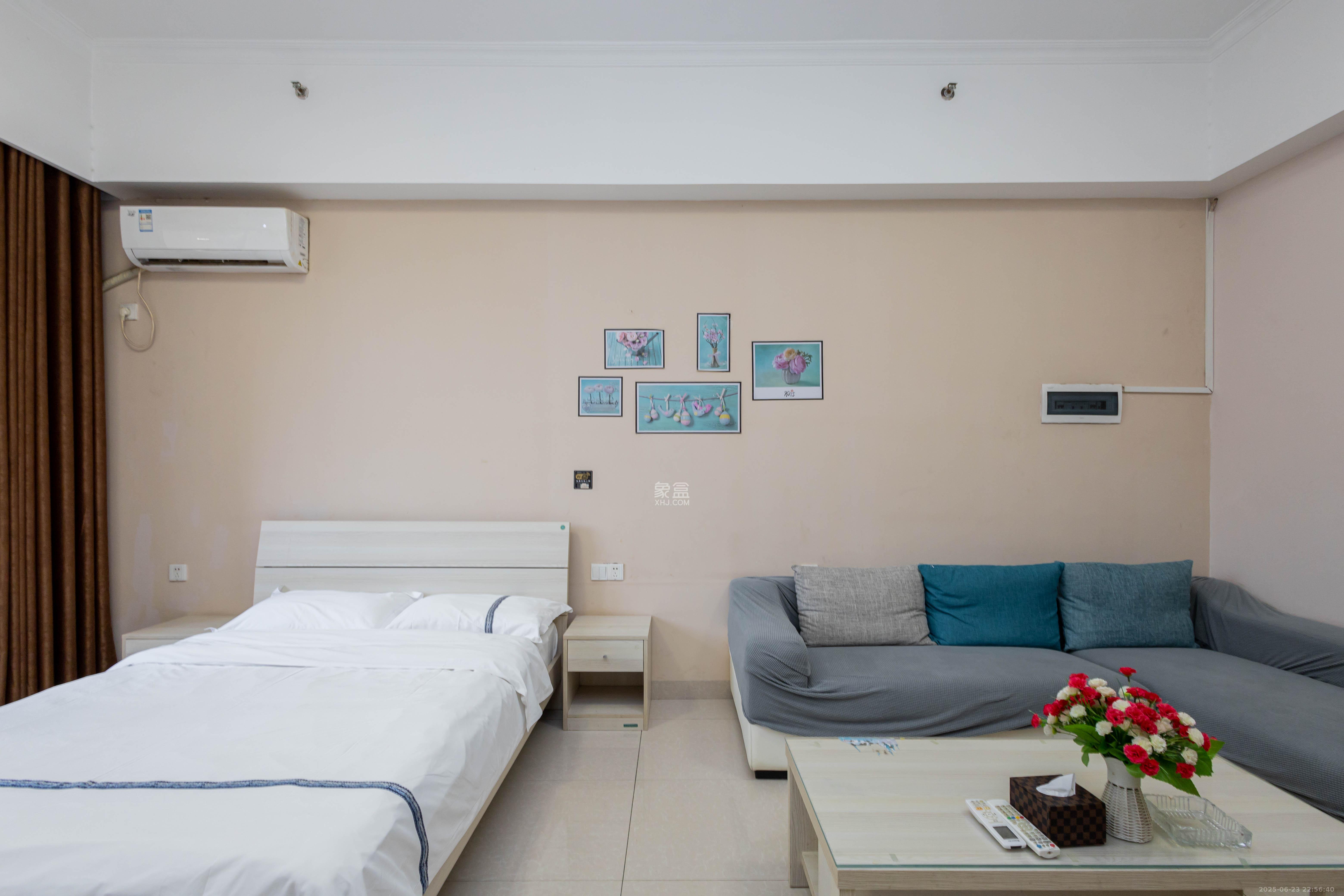 领东汇  1室1厅1卫    23.8万 领东汇  1室1厅1卫    23.8万客厅