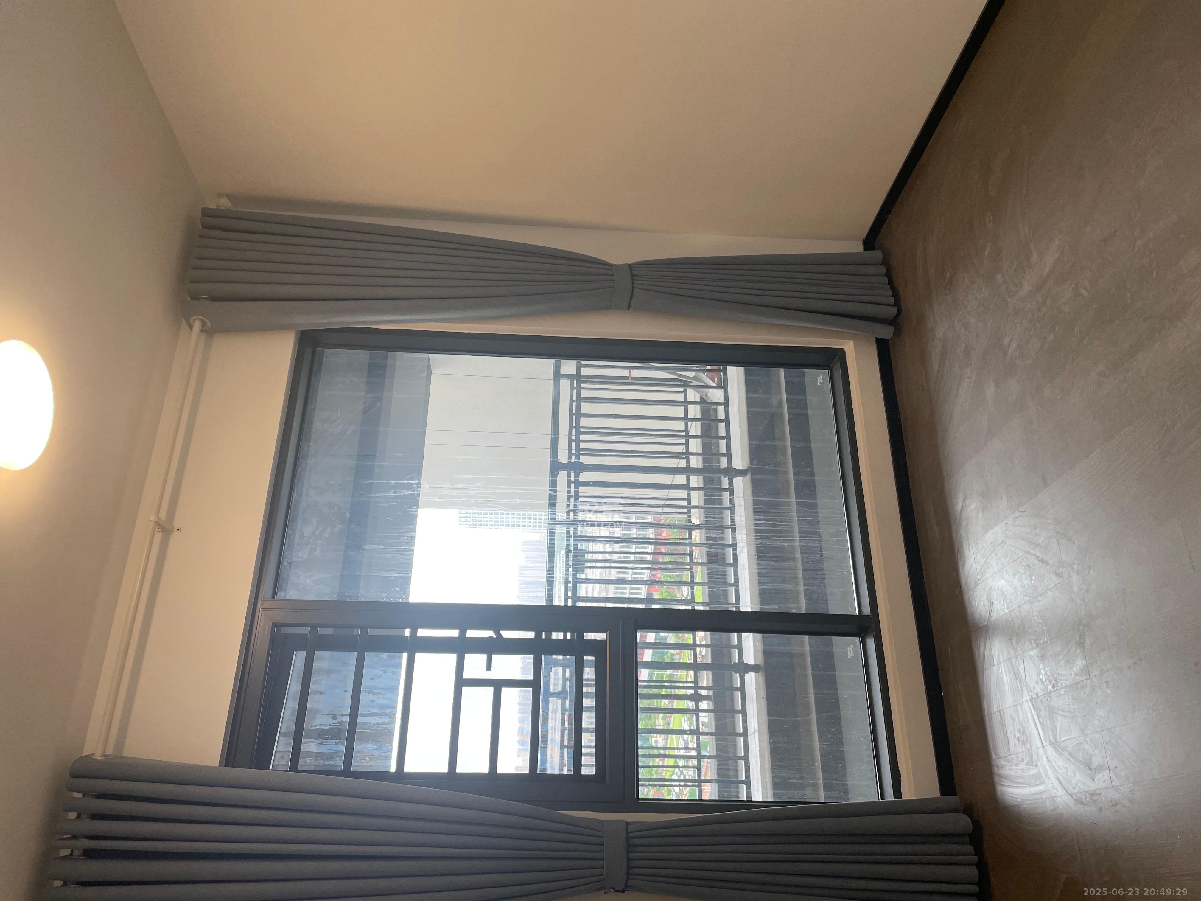 美的云樾  3室2厅2卫   3400.00元/月室内图