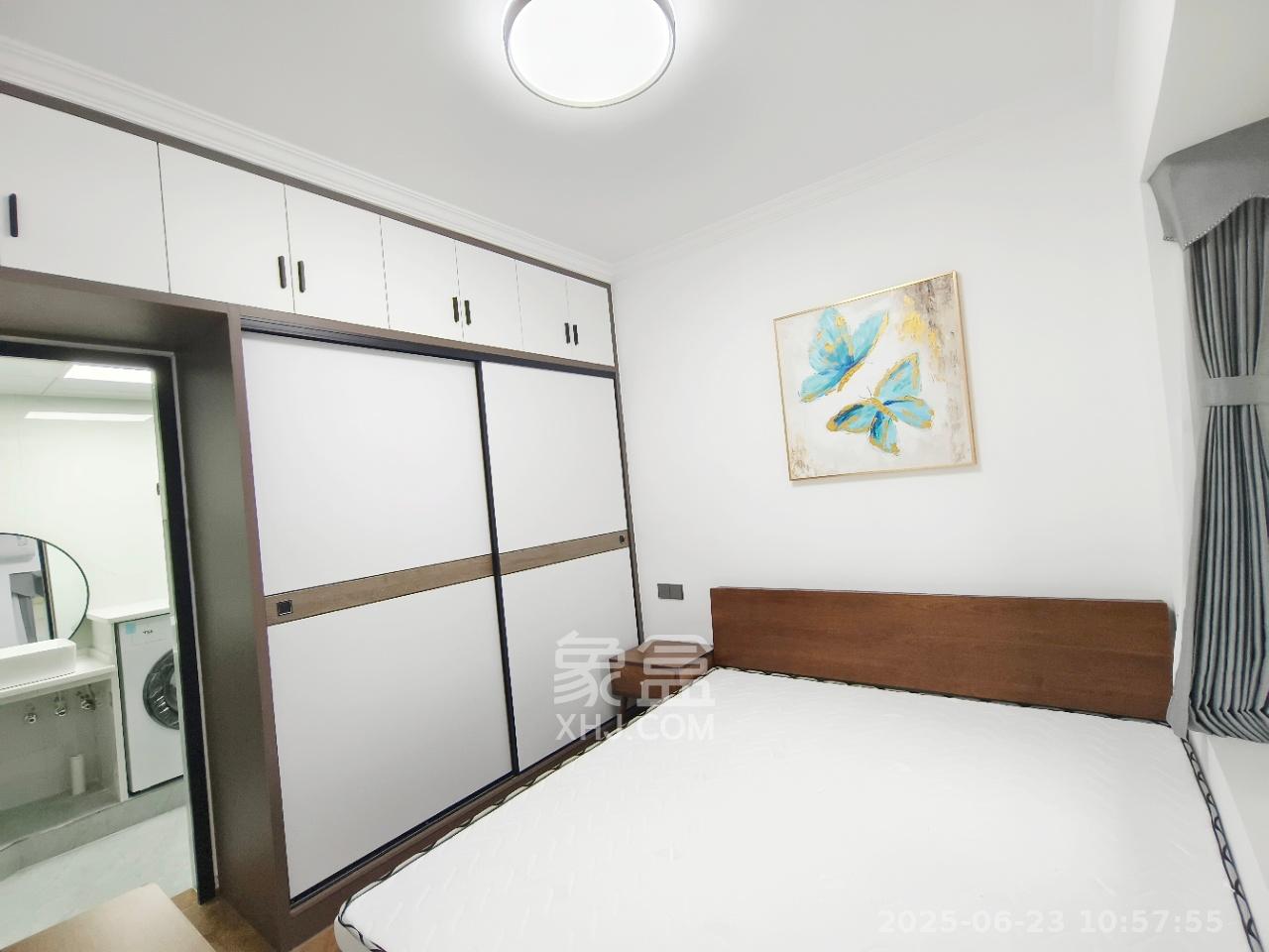 和润园三期  2室1厅1卫   2200.00元/月室内图
