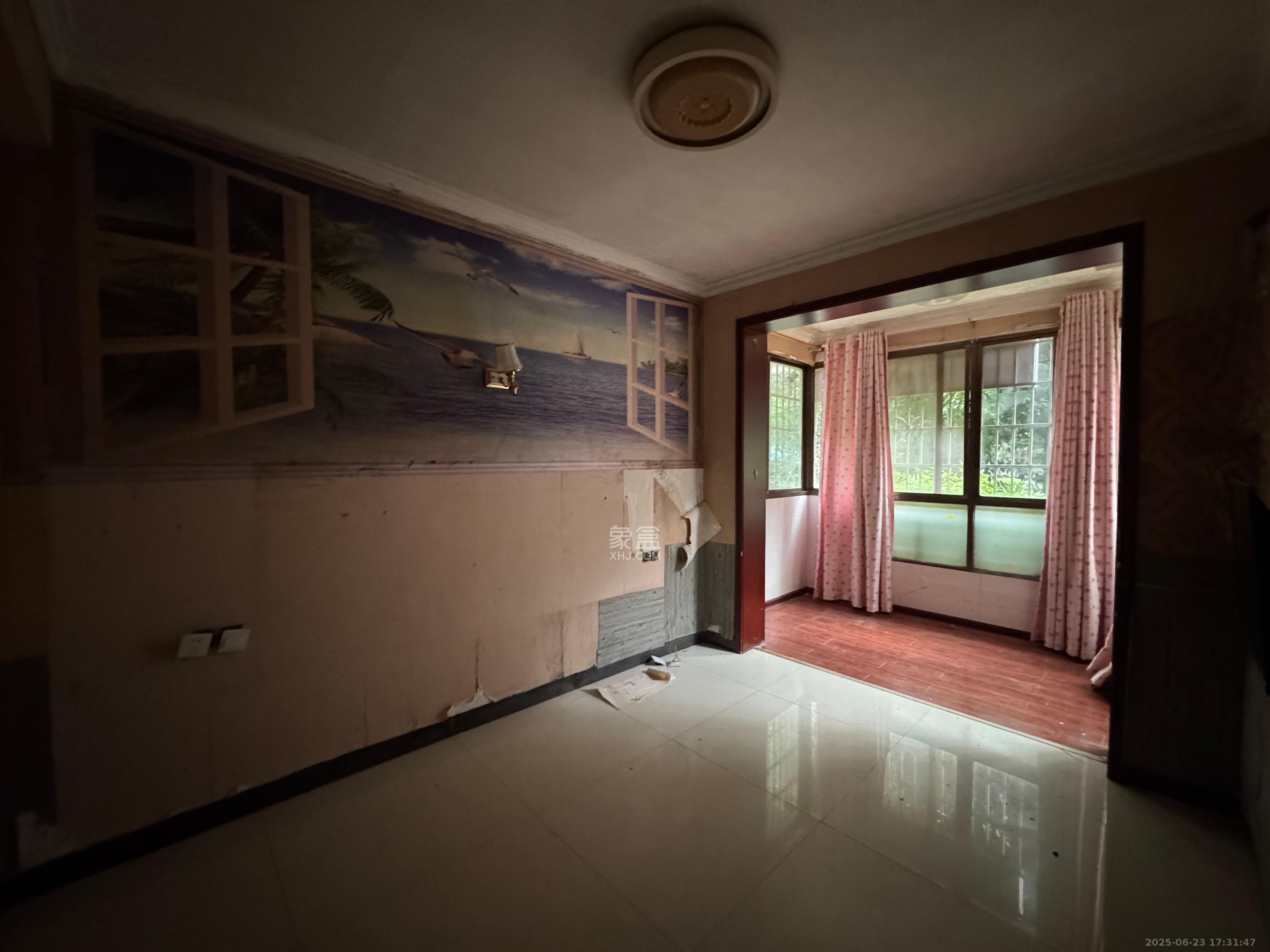 黎郡新宇康景园 1室0厅0卫 2800.0元/月 黎郡新宇康景园 1室0厅0卫 2800.0元/月室内图