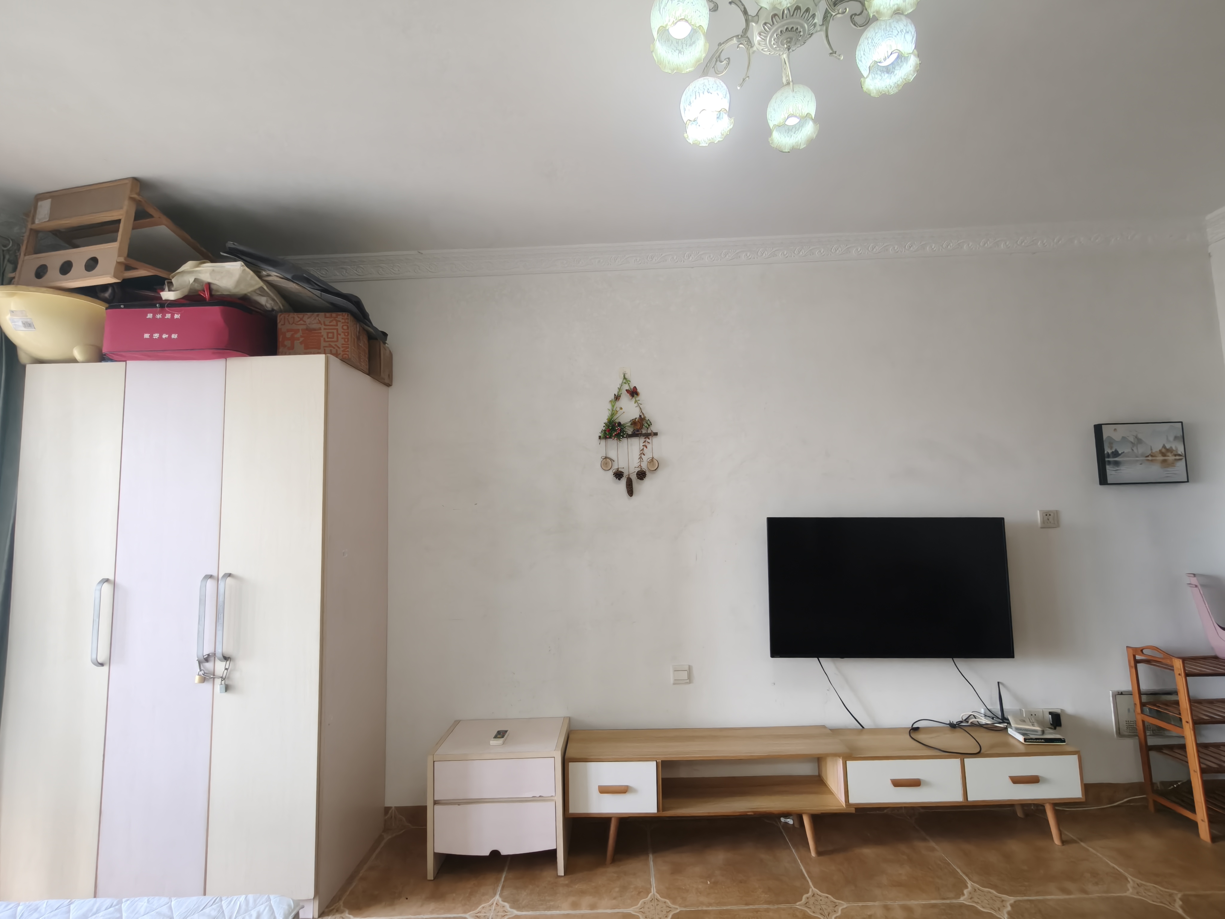 锦地翰城一期 1室0厅1卫 1500.0元/月 锦地翰城一期 1室0厅1卫 1500.0元/月室内图