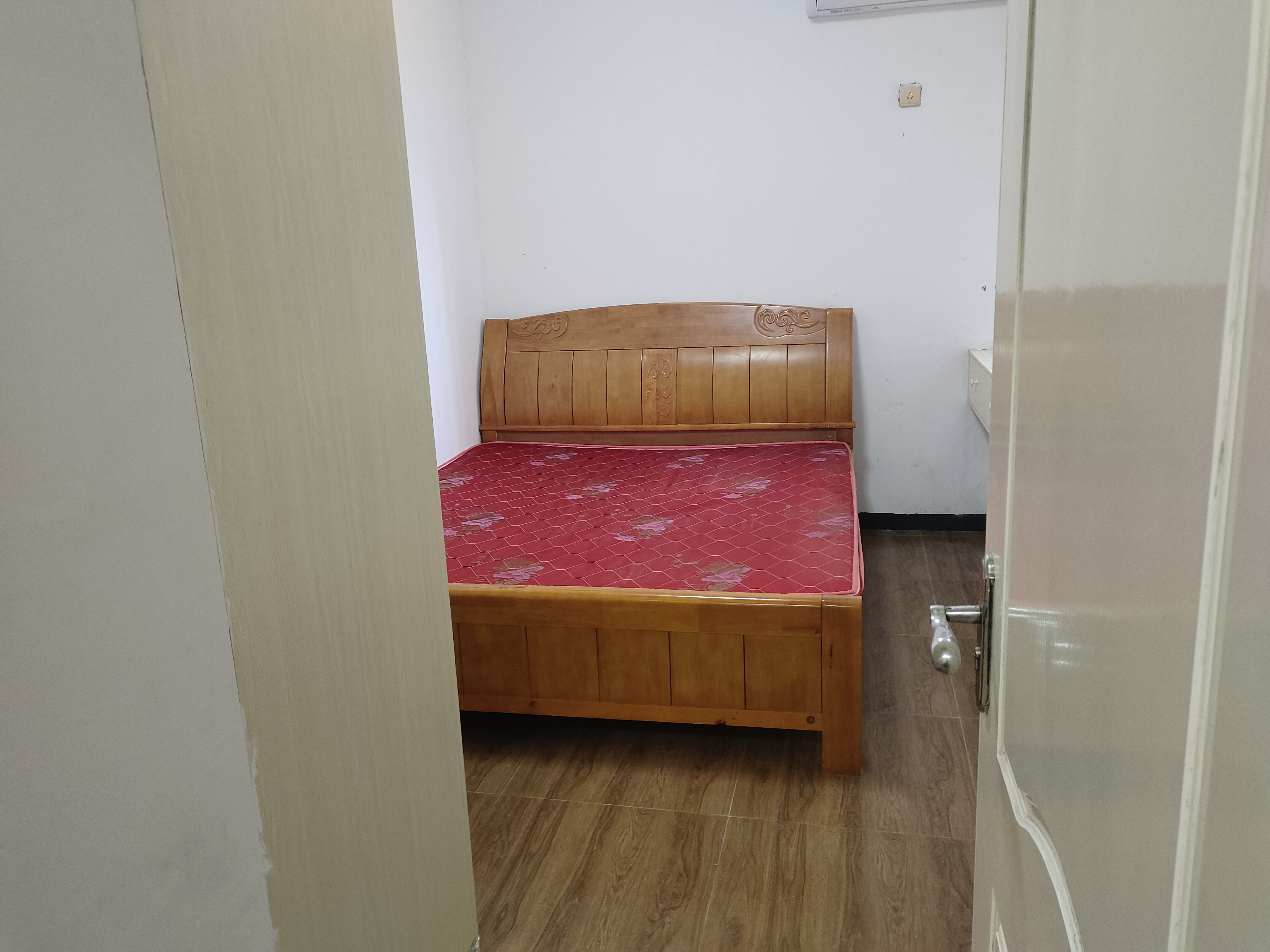 百弘学府城 0室0厅0卫 1500.0元/月 百弘学府城 0室0厅0卫 1500.0元/月室内图