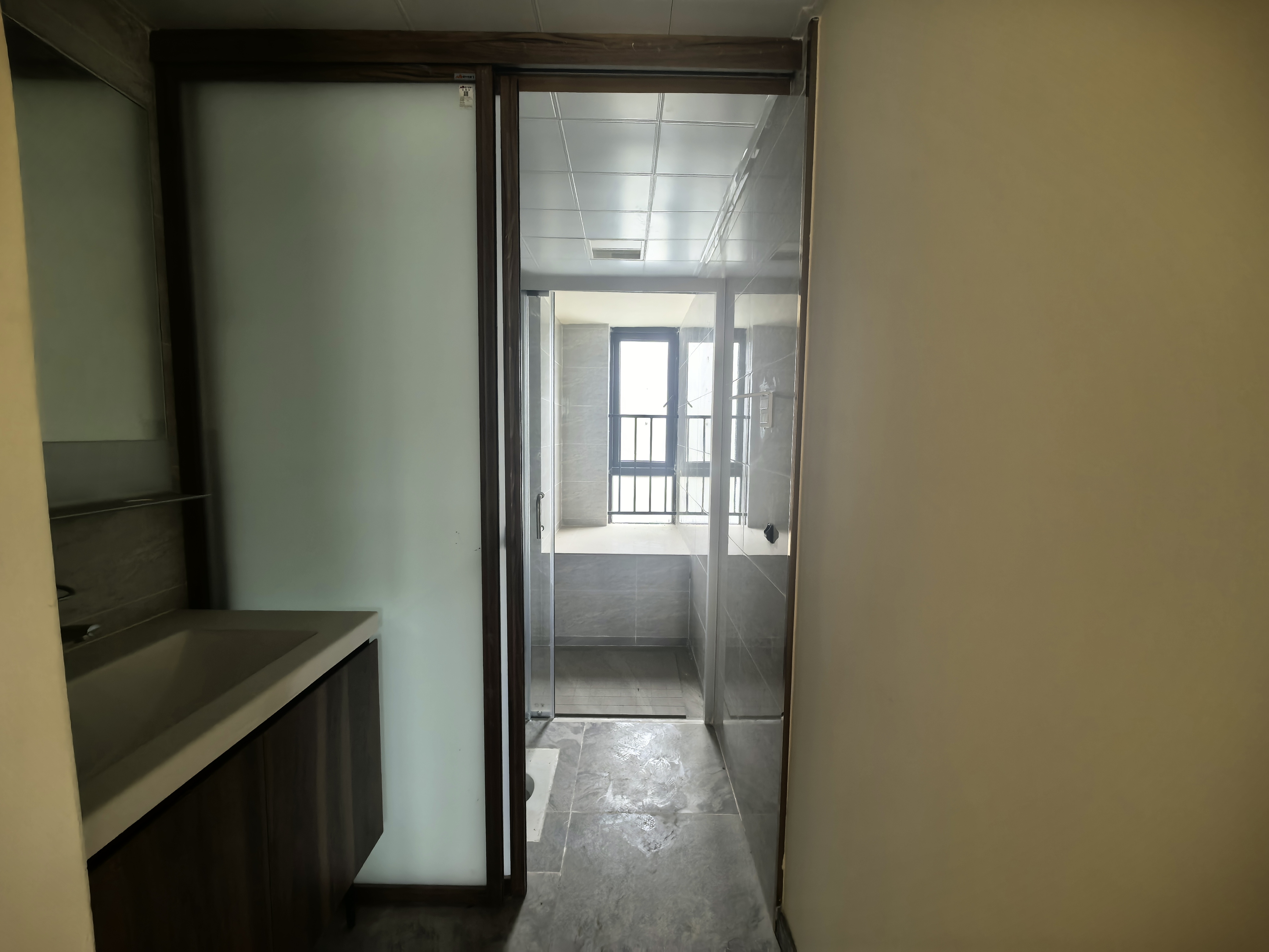 碧桂园翘楚棠 4室2厅1卫 85.00万 碧桂园翘楚棠 4室2厅1卫 85.00万客厅