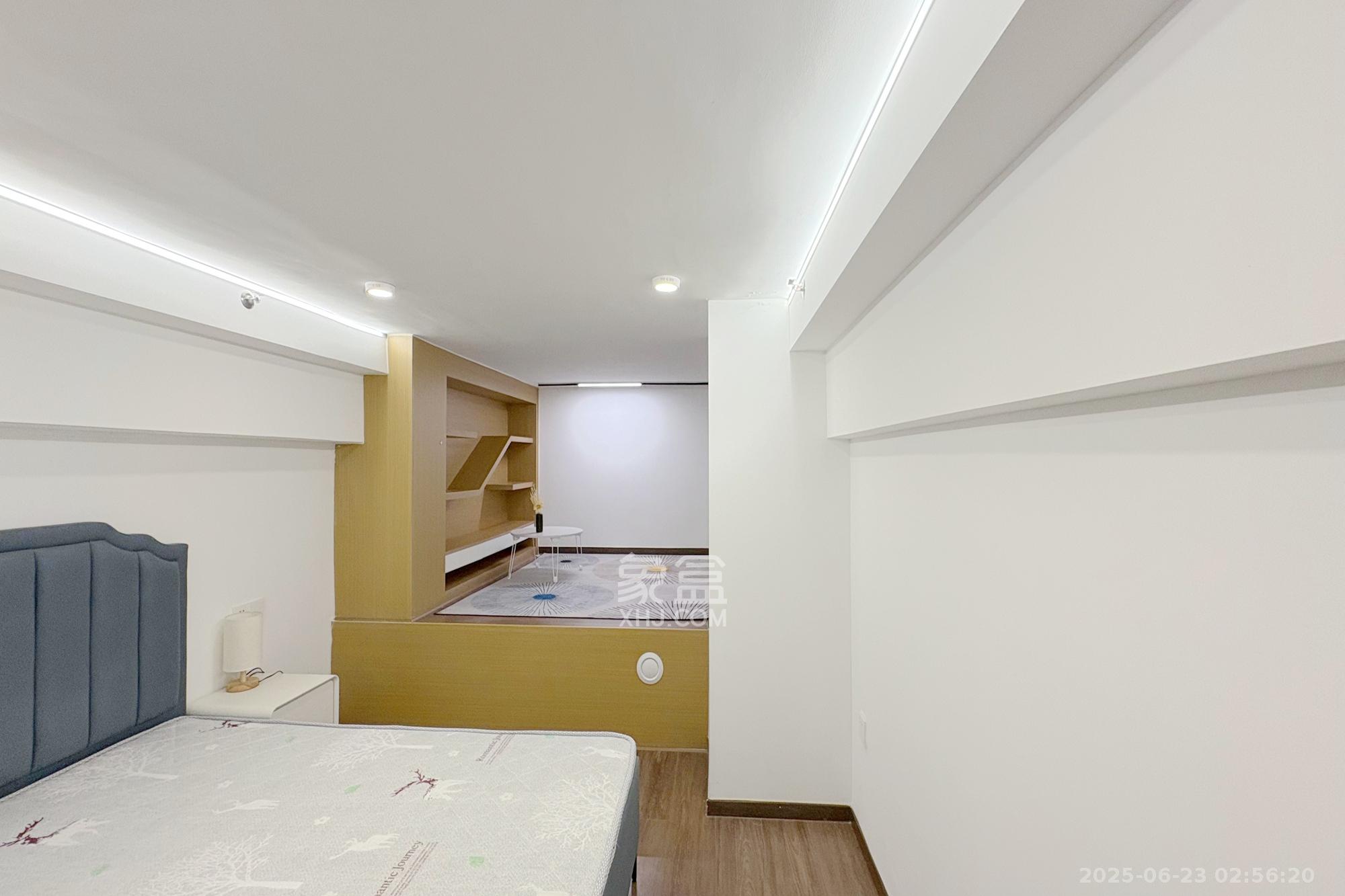 敬天广场  2室1厅1卫   82.00万其他