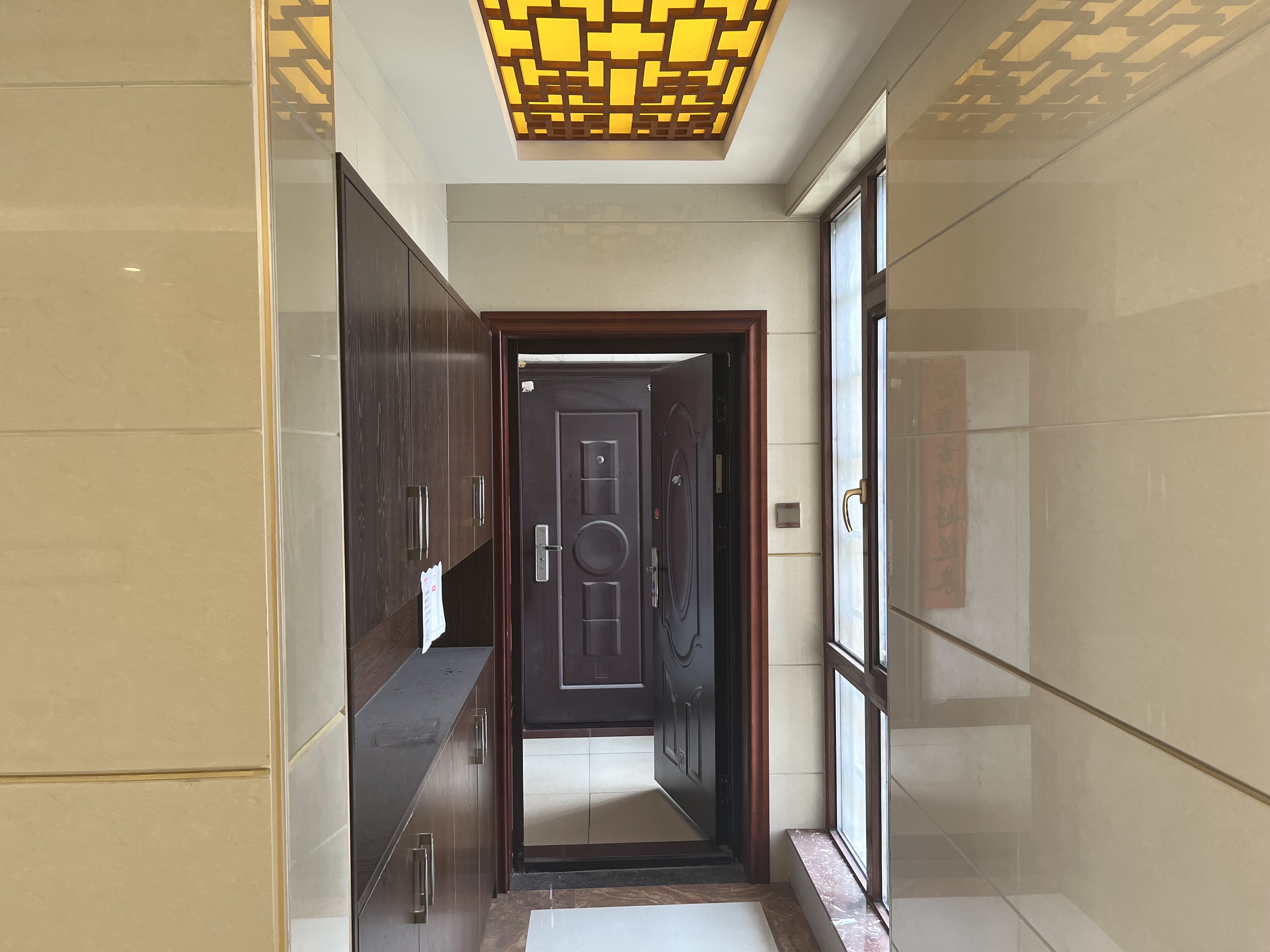 恒隆国际 1室0厅0卫 1200.0元/月 恒隆国际 1室0厅0卫 1200.0元/月室内图