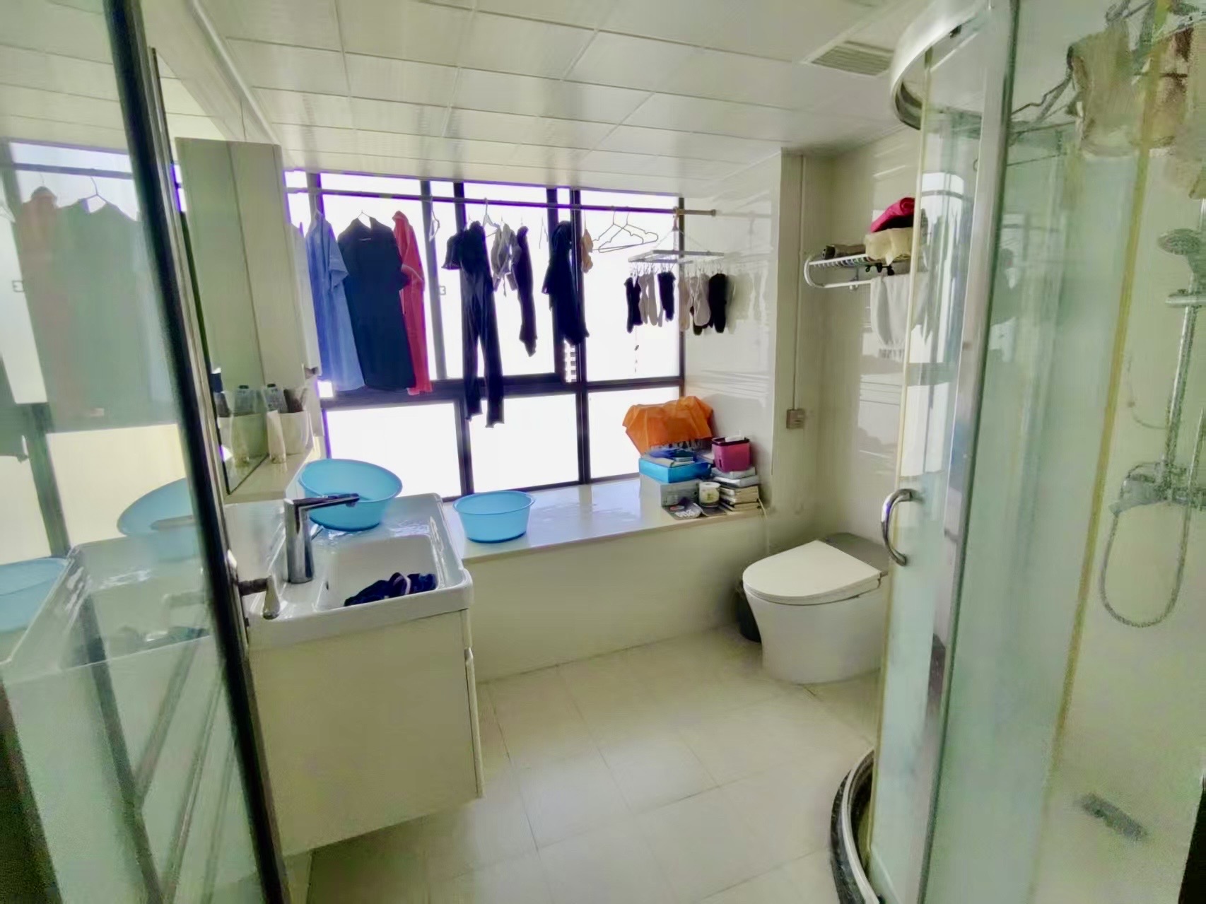 中商广场 3室2厅2卫 2500.0元/月 中商广场 3室2厅2卫 2500.0元/月室内图