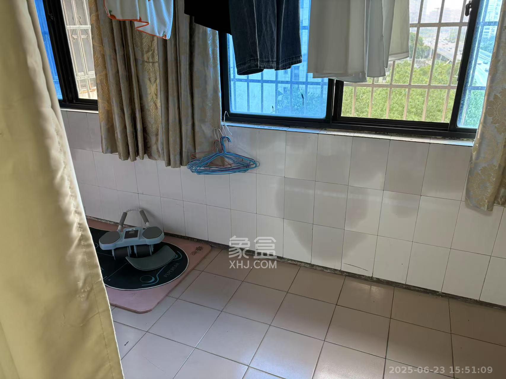 水泵厂宿舍  2室1厅1卫   1300.00元/月室内图