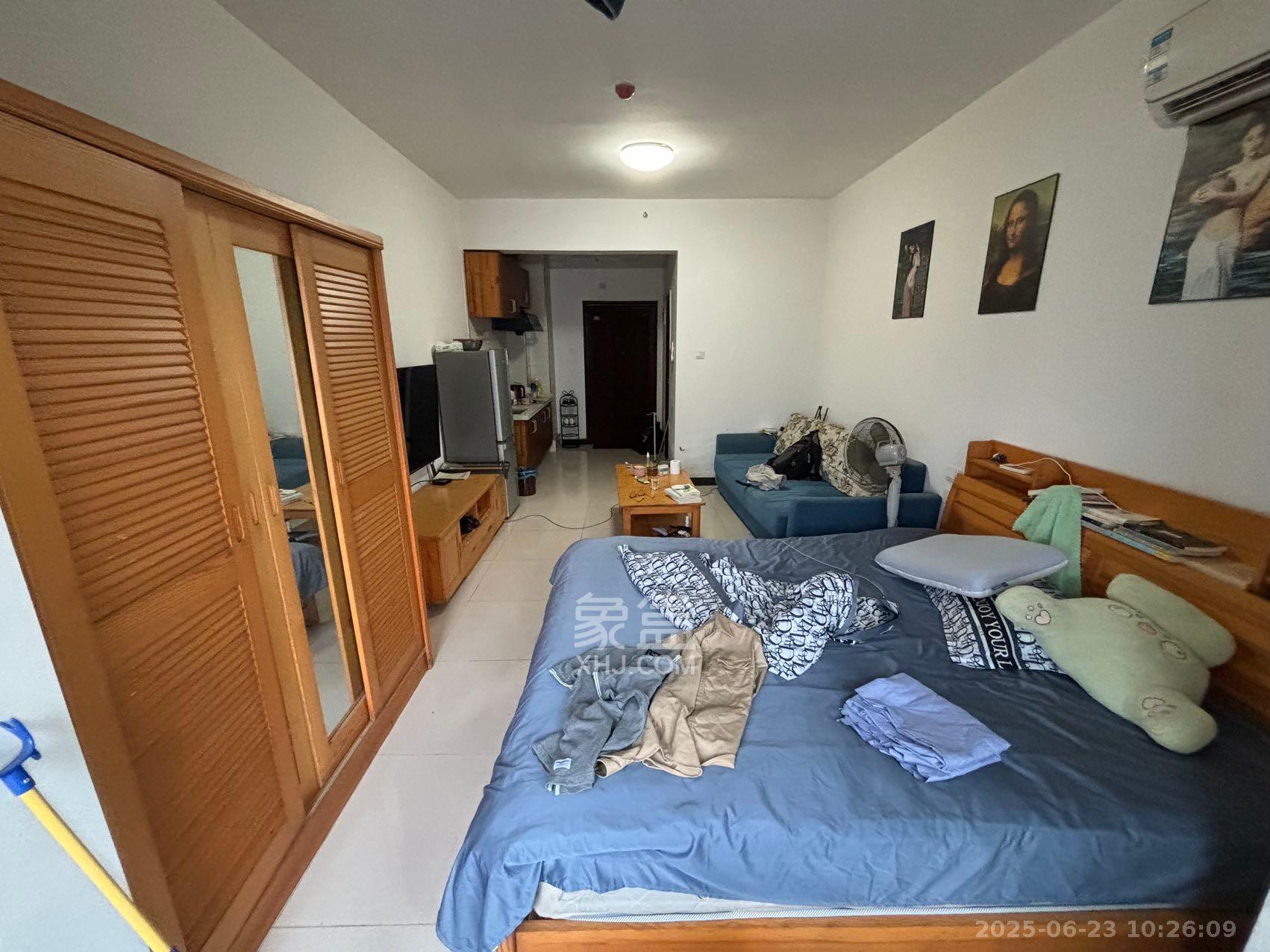 万科魅力之城  1室1厅1卫    1300.0元/月 万科魅力之城  1室1厅1卫    1300.0元/月室内图