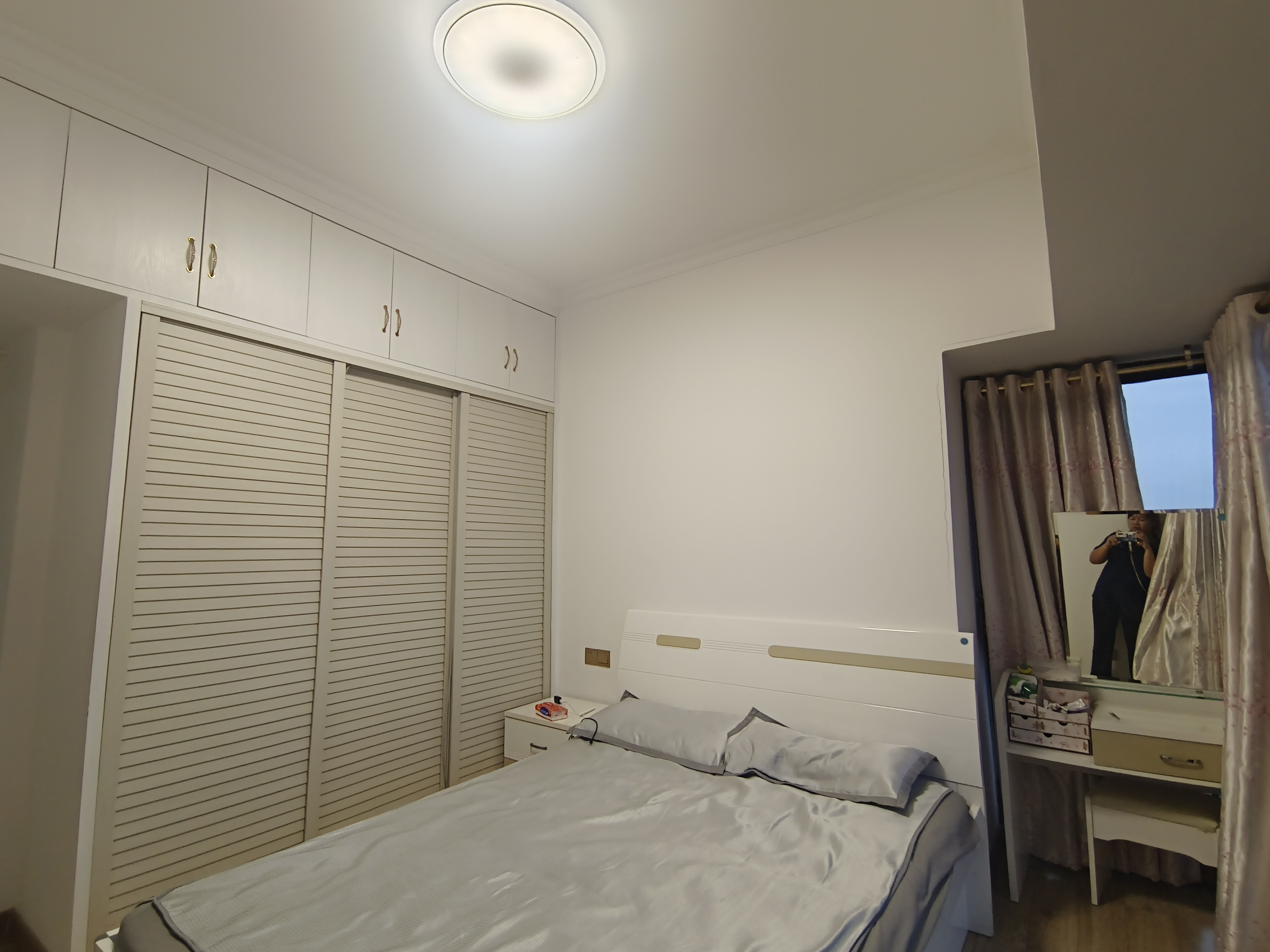 金钟时代城  1室0厅0卫    1800.0元/月 金钟时代城  1室0厅0卫    1800.0元/月室内图