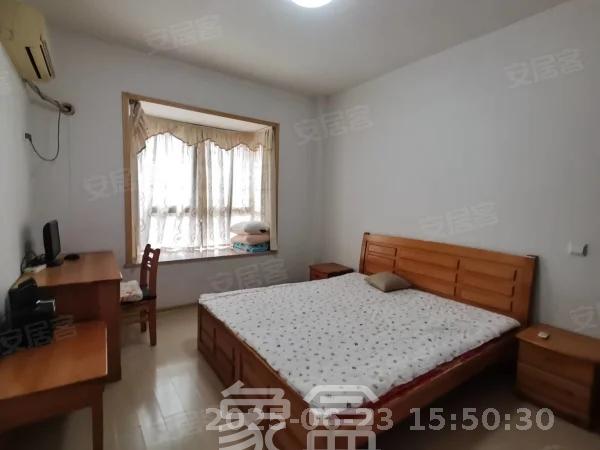 东城名苑  2室2厅1卫   1500.00元/月室内图