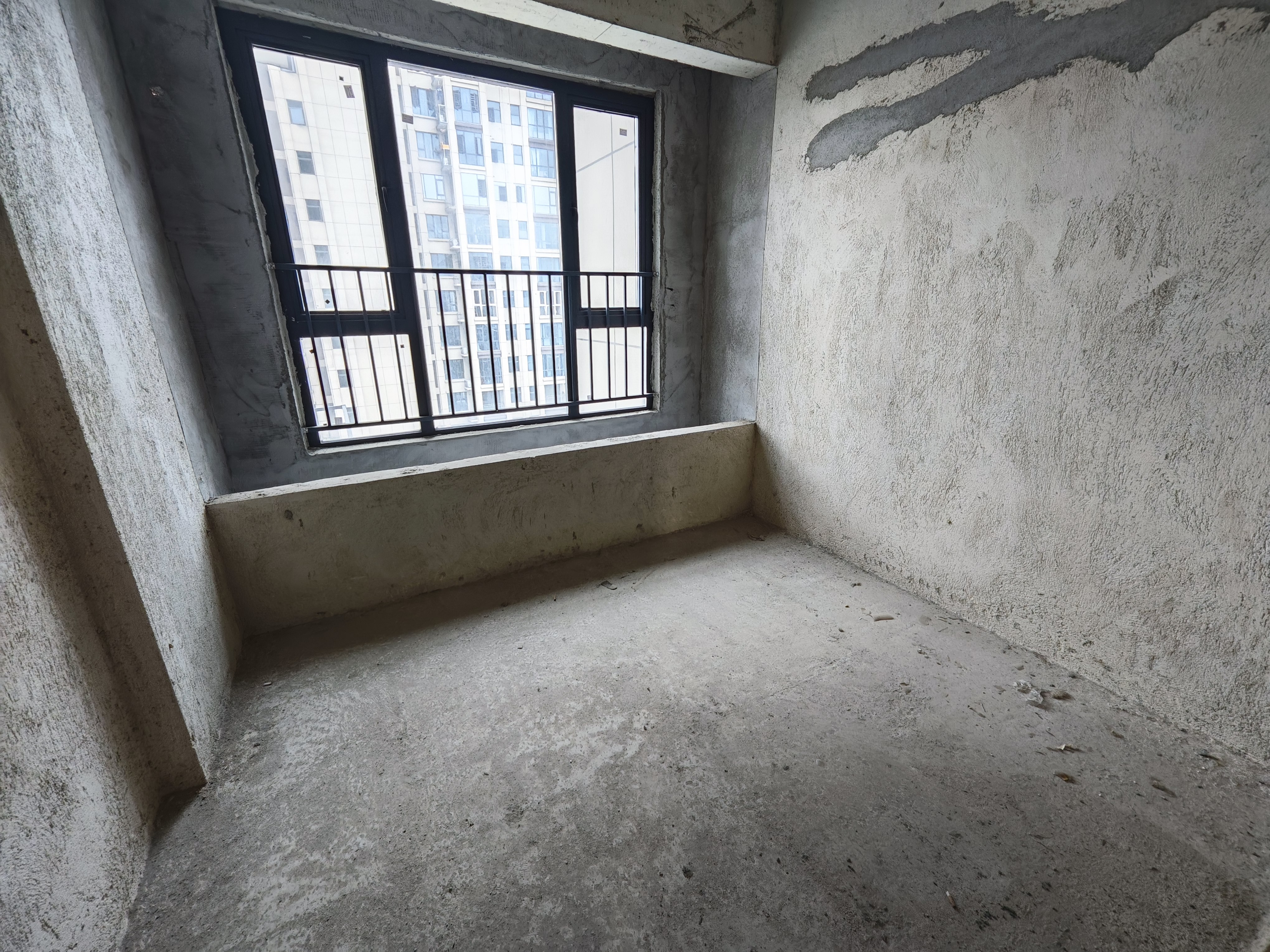 中甸.上河郡 4室2厅2卫 65.8万 中甸.上河郡 4室2厅2卫 65.8万卧室