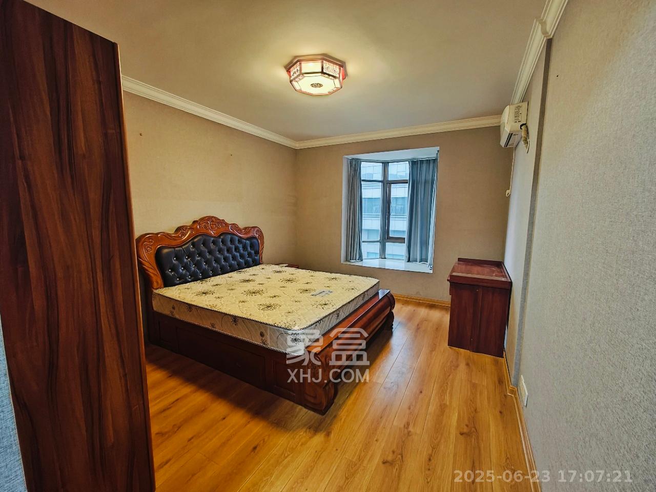 阳光走廊  4室2厅2卫    3800.0元/月 阳光走廊  4室2厅2卫    3800.0元/月室内图