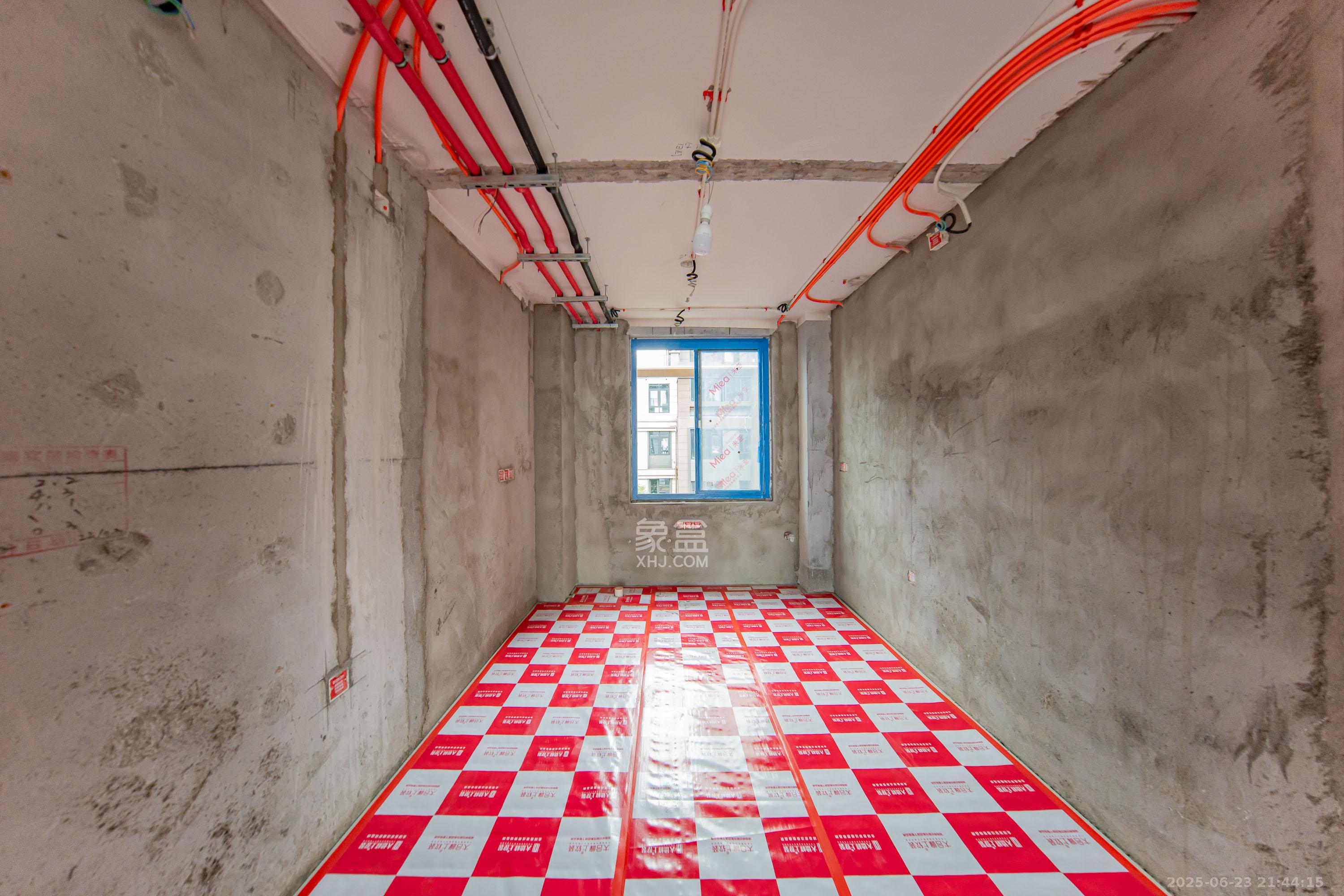 南山天岳 1室0厅0卫 280.0万 南山天岳 1室0厅0卫 280.0万厨房